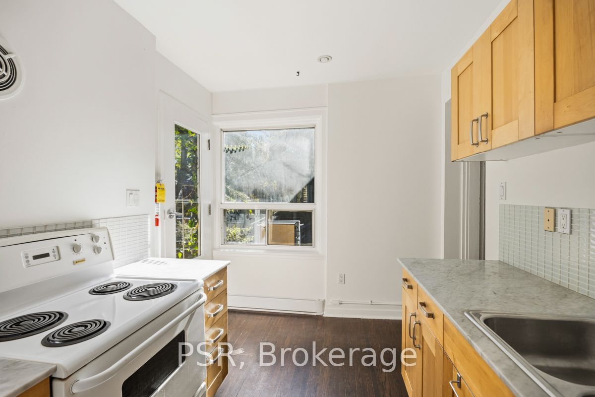 483 Parkside Drive 2b Property Photo 14