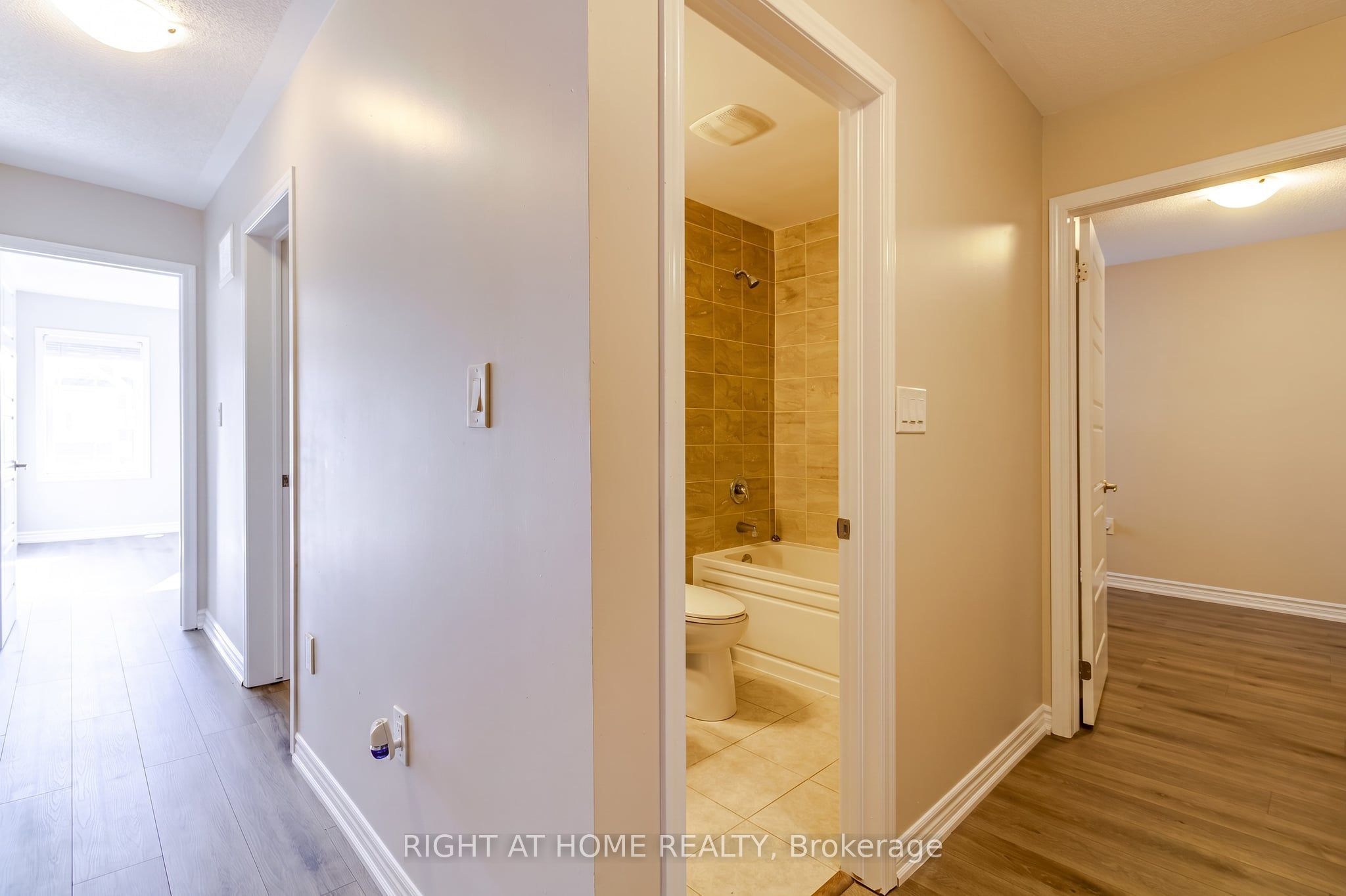 74 Frost Court Property Photo 21