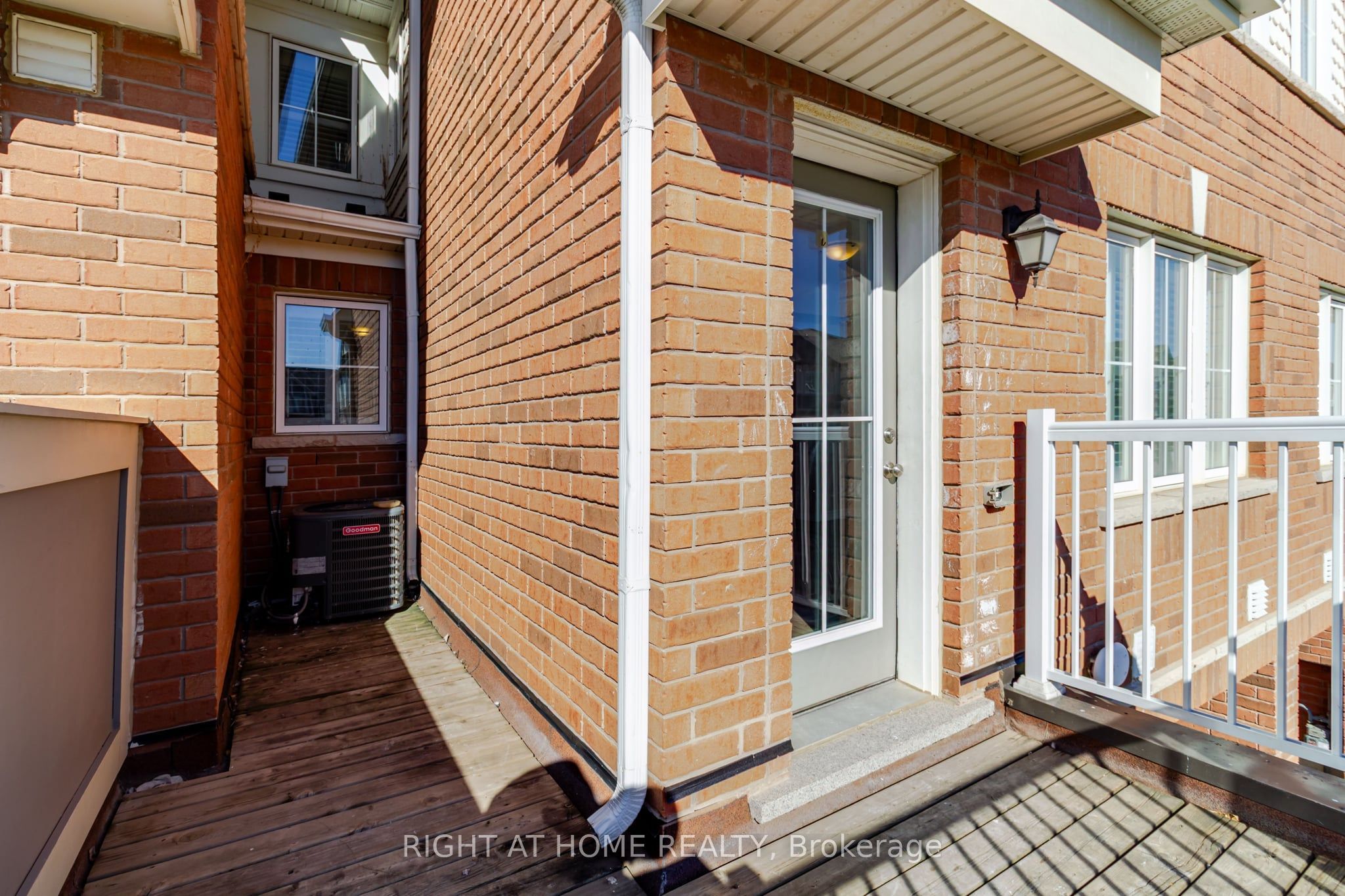 74 Frost Court Property Photo 42