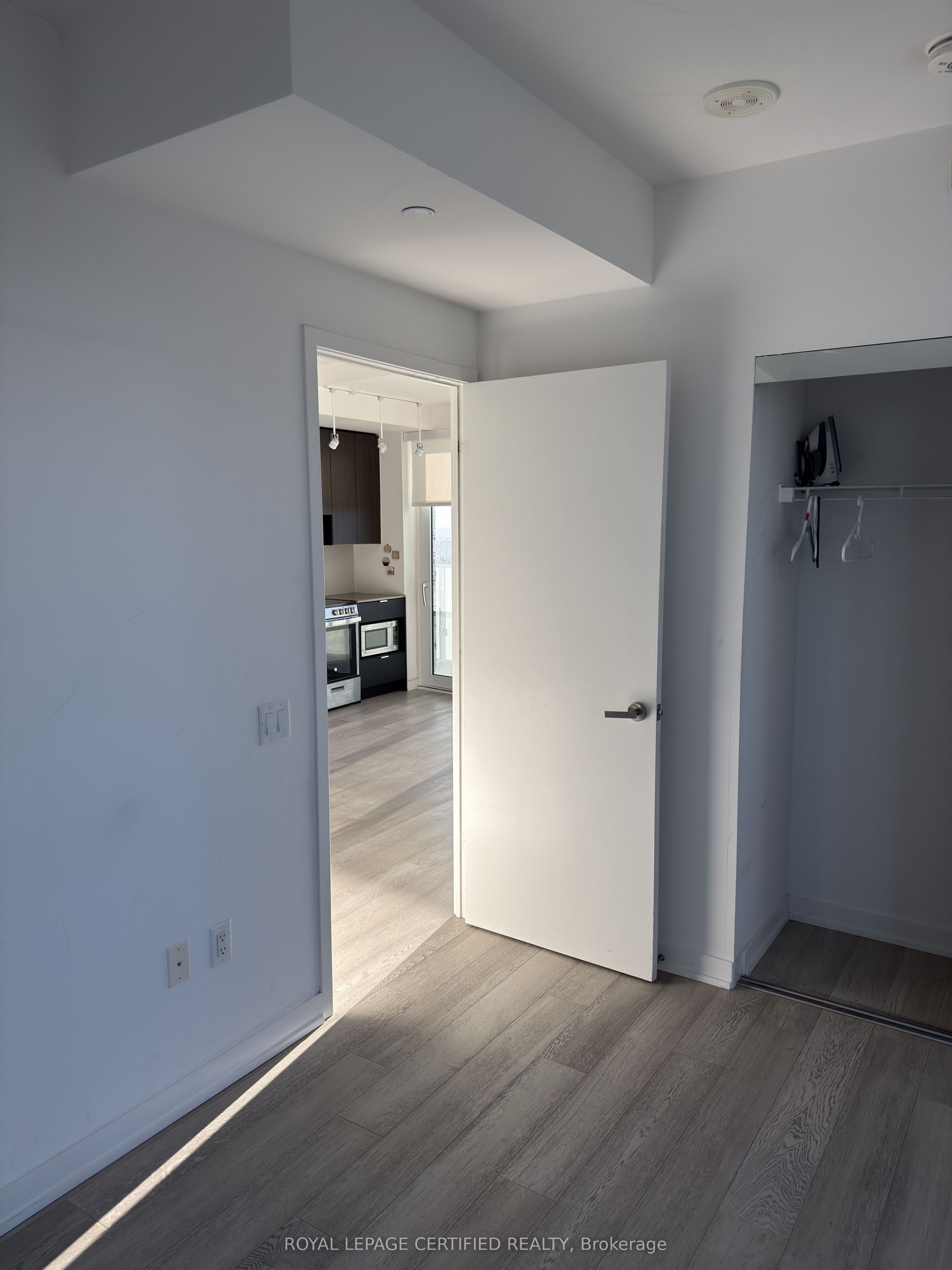 3883 Quartz Road 2109 Property Photo 10