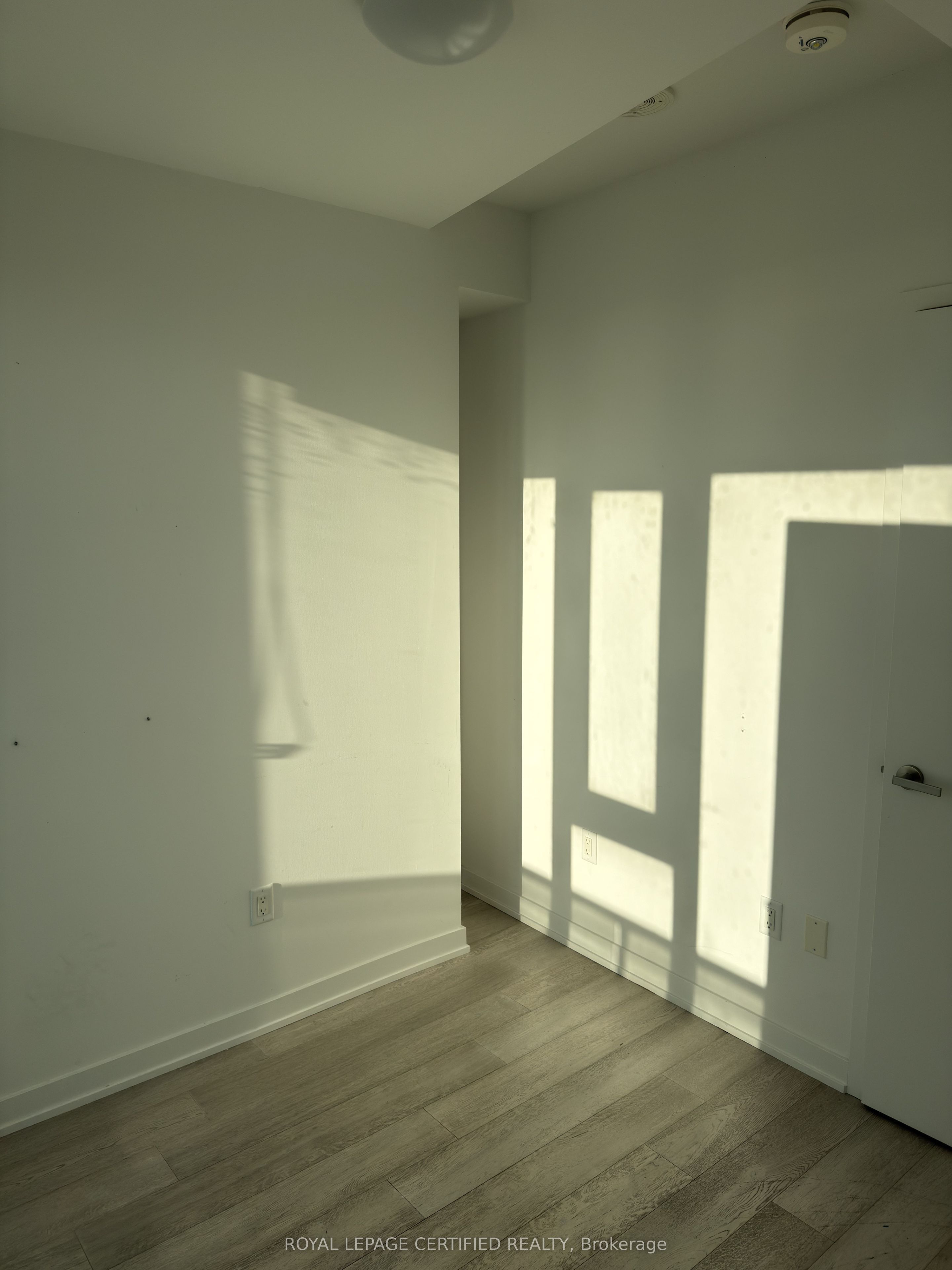 3883 Quartz Road 2109 Property Photo 11