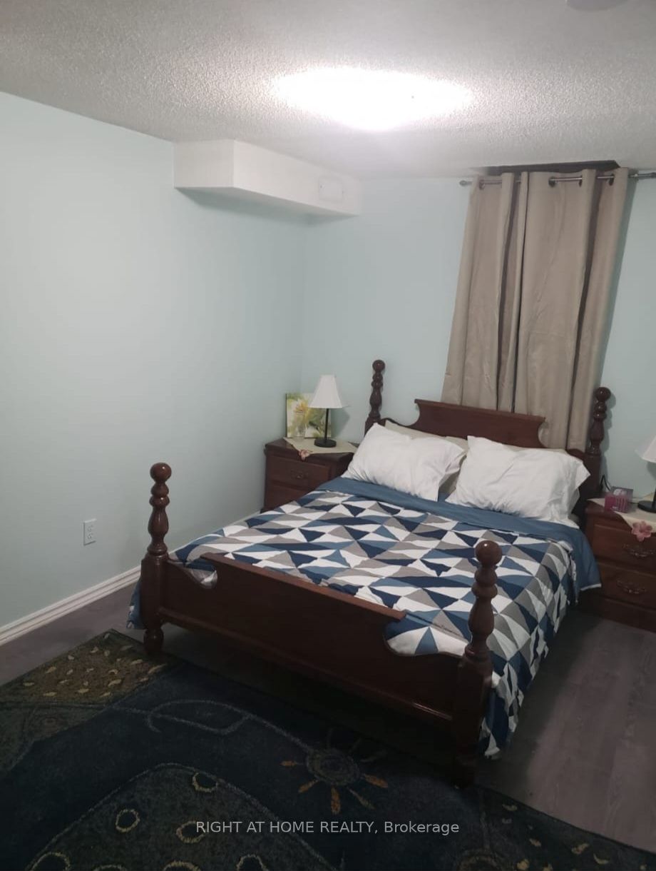 693 Macbeth Heights Property Photo 26