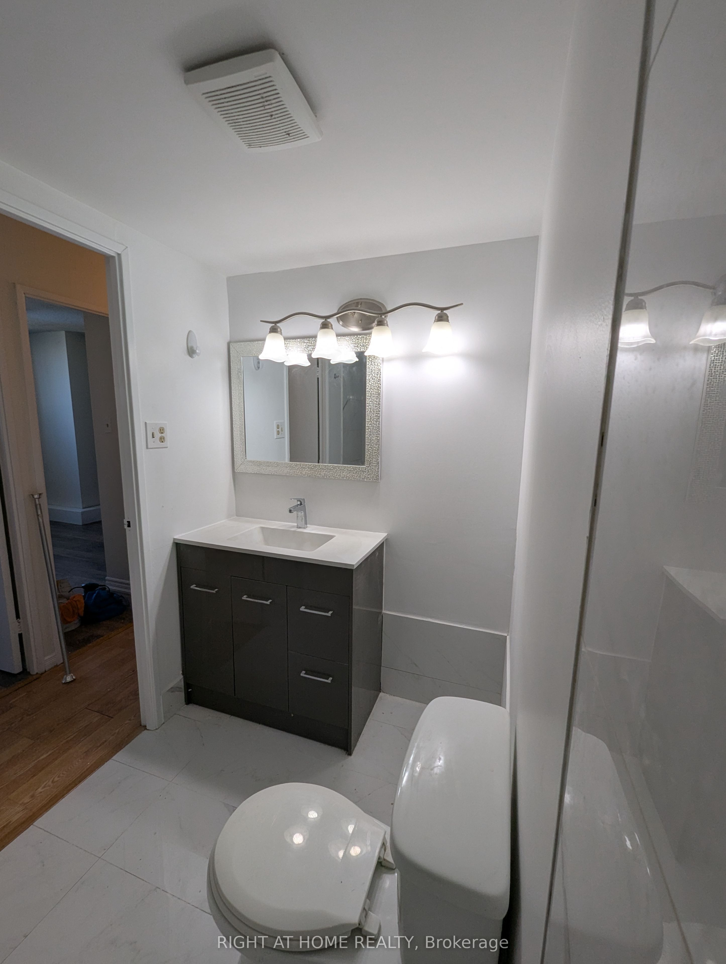 1615 Bloor Street N 708 Property Photo 18