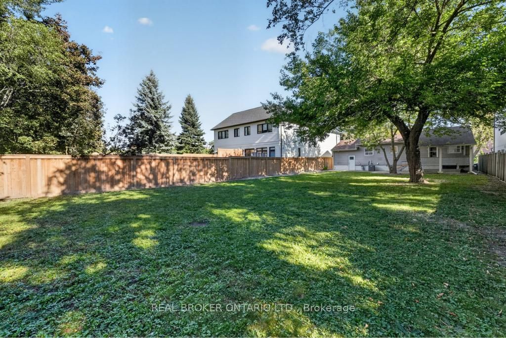 1024 Roosevelt Road Property Photo 46