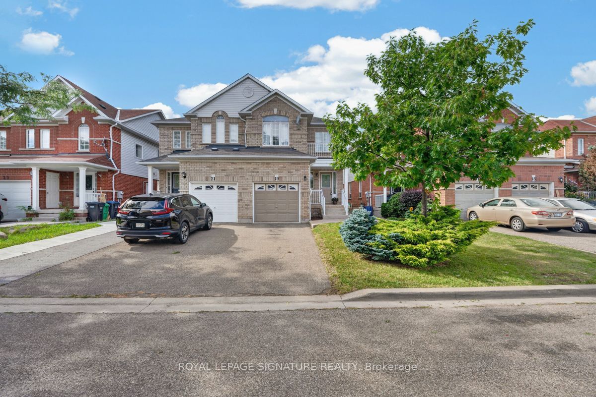 19 Mossgrove Crescent Property Photo 2
