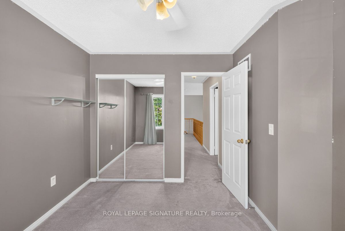 19 Mossgrove Crescent Property Photo 29