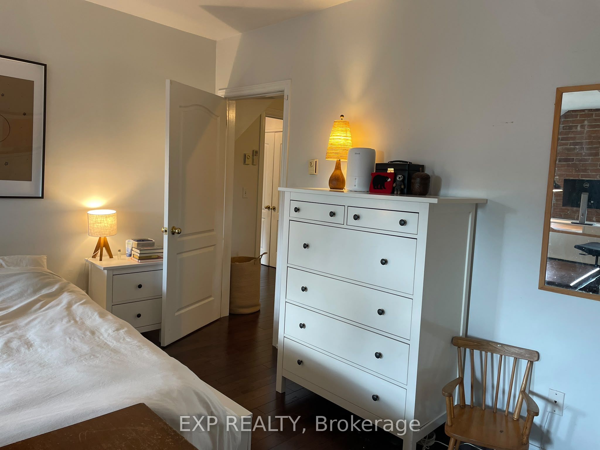 223 Evelyn Avenue Apt. #2 Property Photo 9