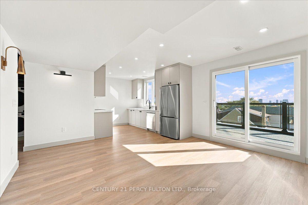 113 Hatherley Road Property Photo 7