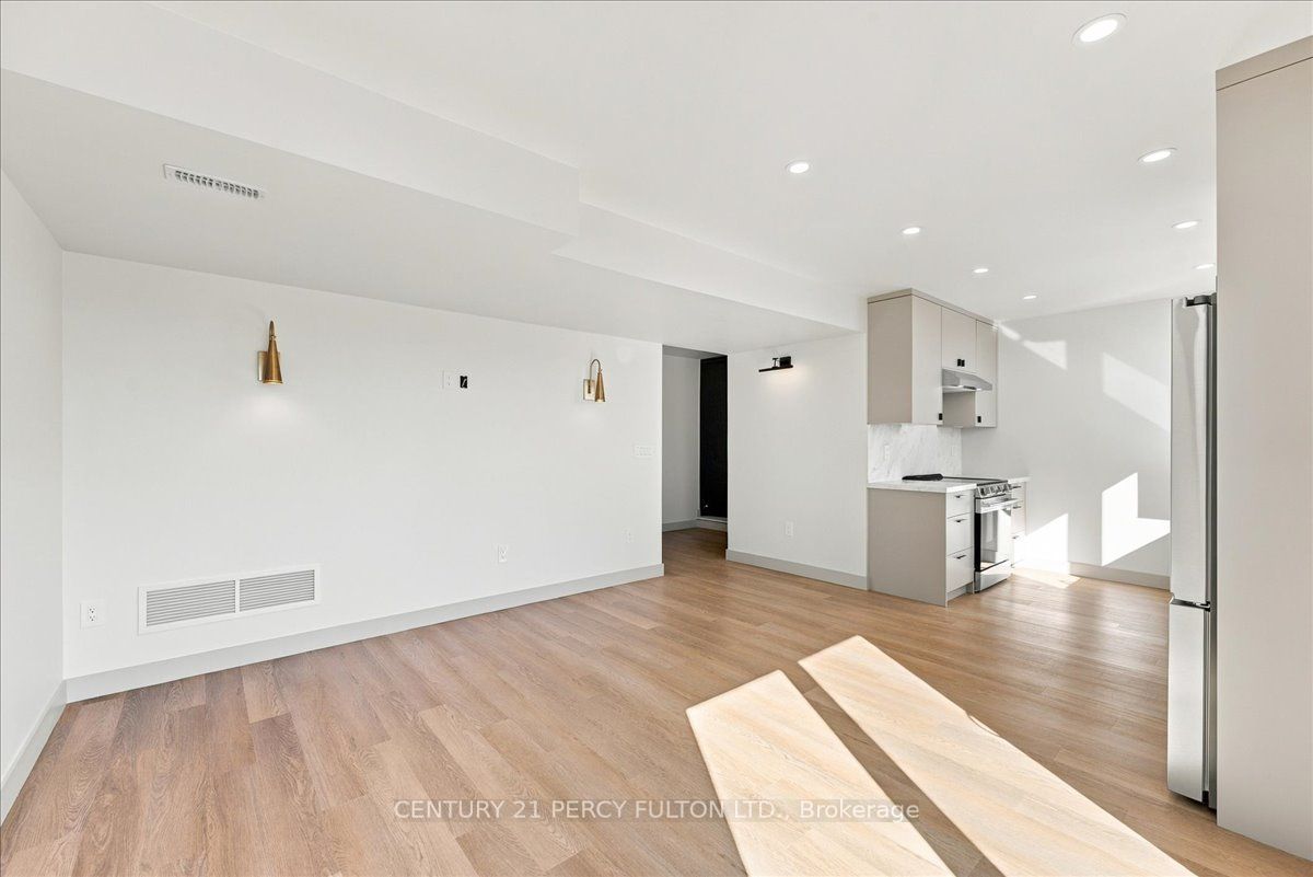 113 Hatherley Road Property Photo 8