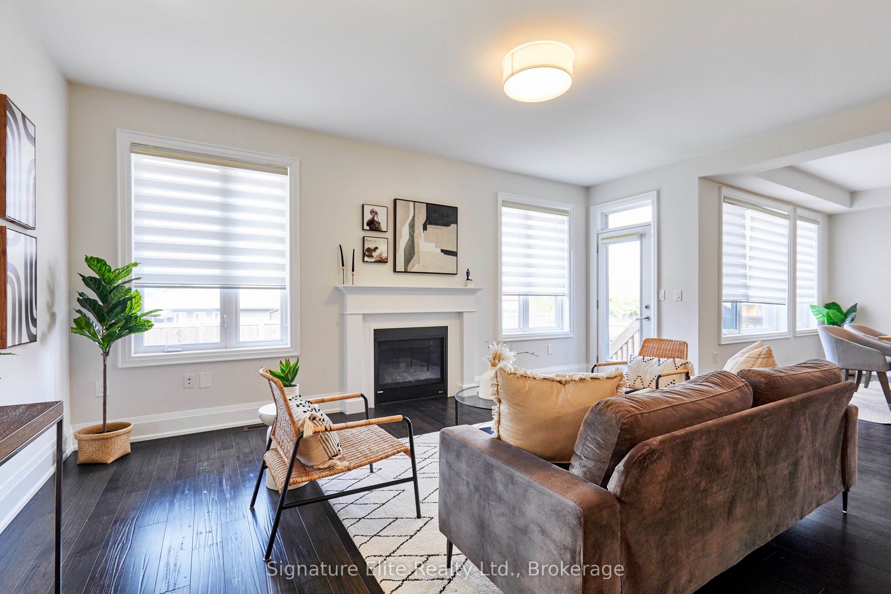 30 Stanley Greene Boulevard Property Photo 8