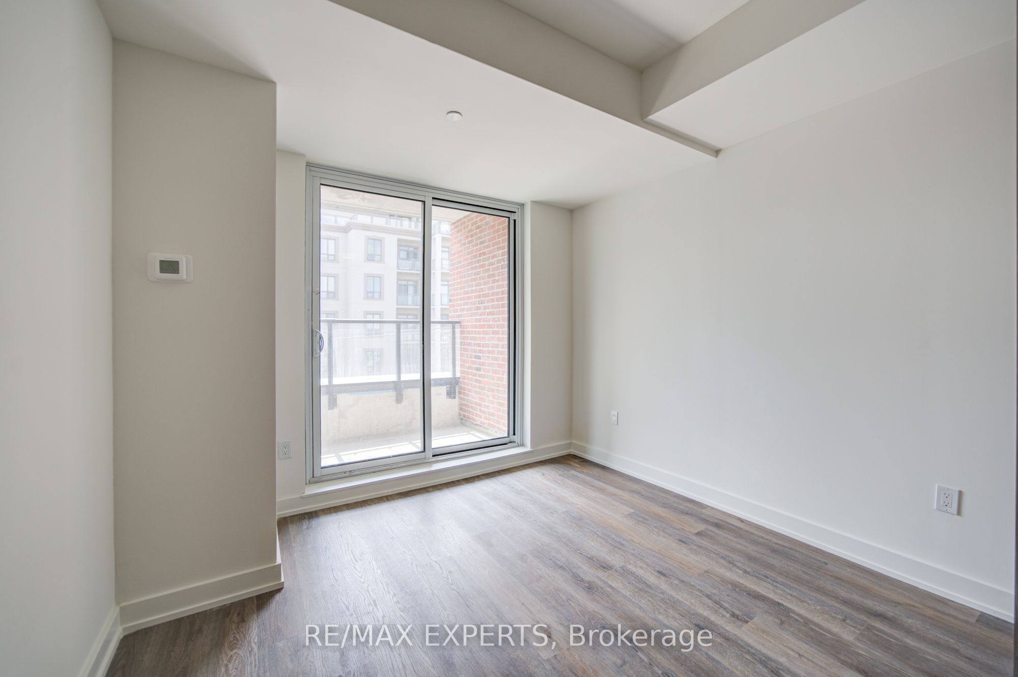 2475 Old Bronte Road 311 Property Photo 13