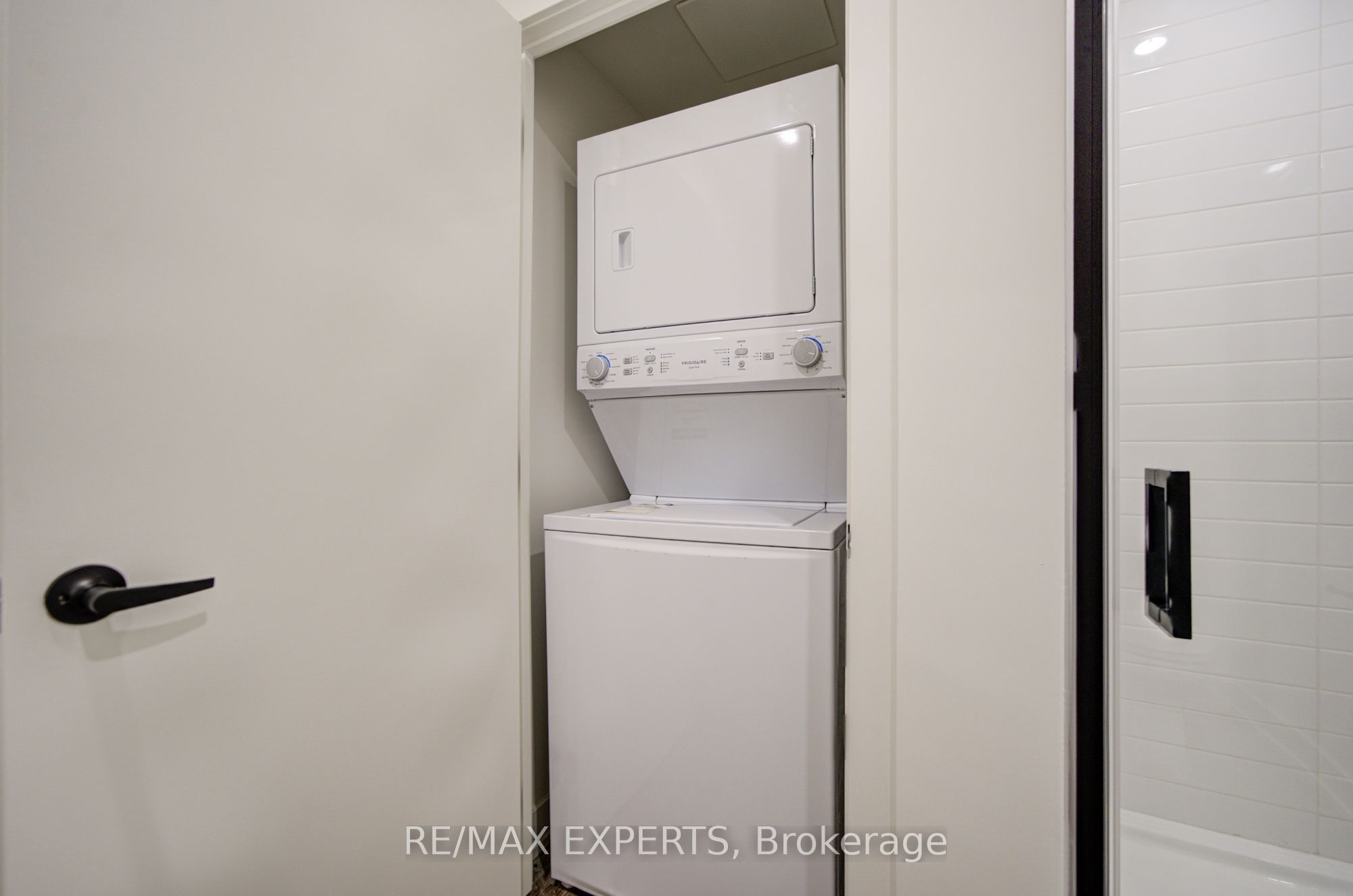 2475 Old Bronte Road 311 Property Photo 31