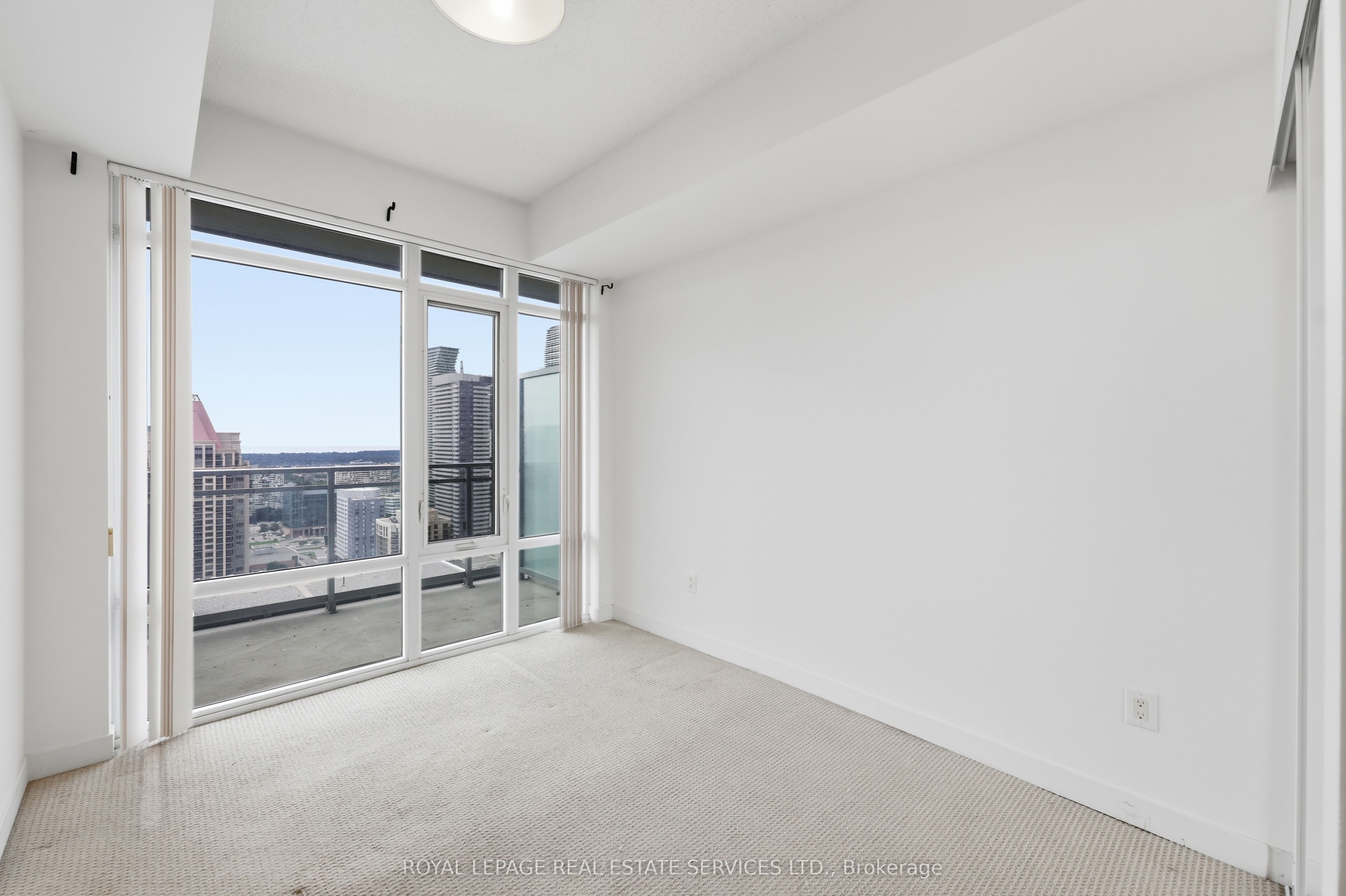 360 Square One Drive 3002 Property Photo 6