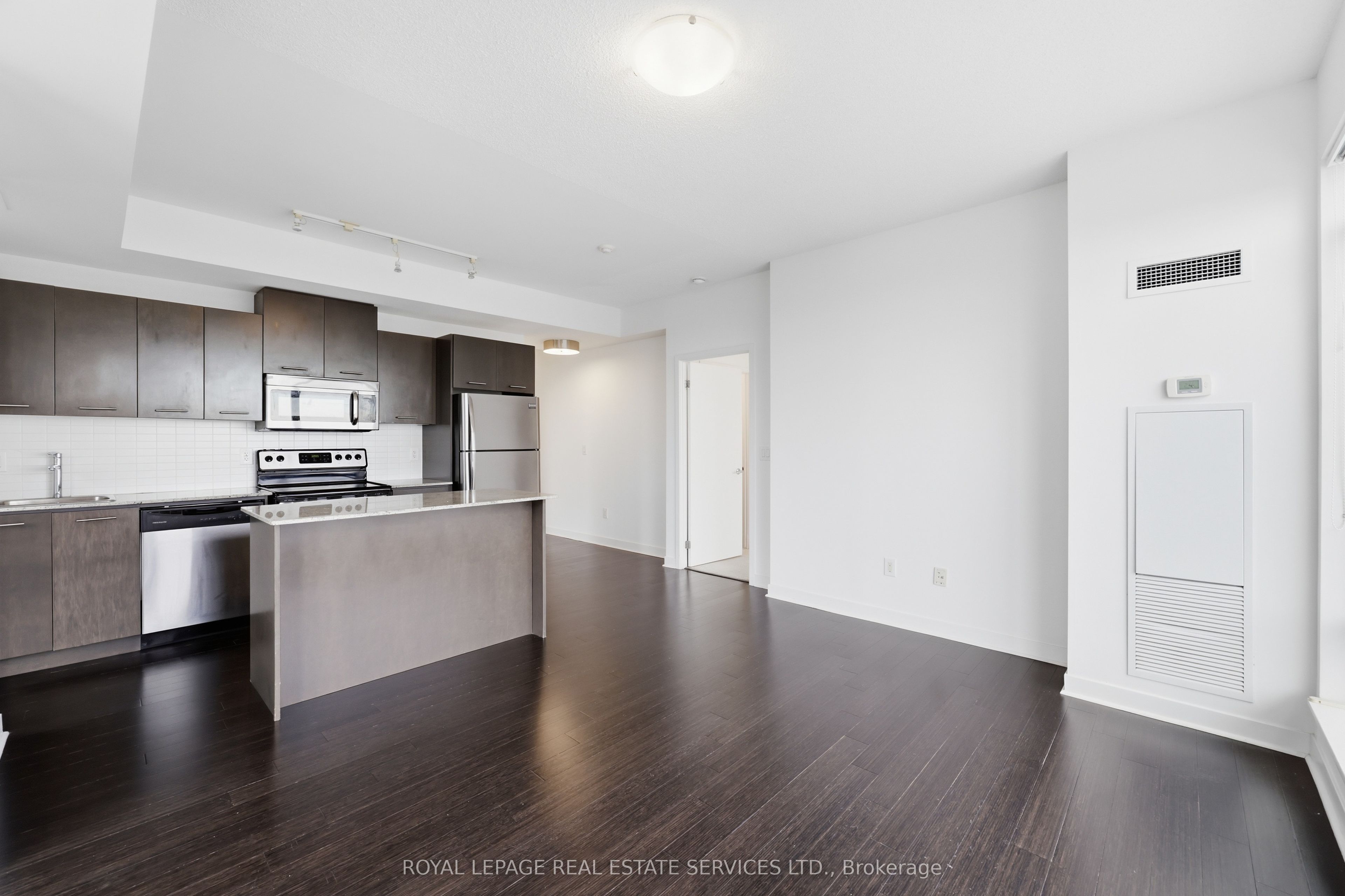 360 Square One Drive 3002 Property Photo 11