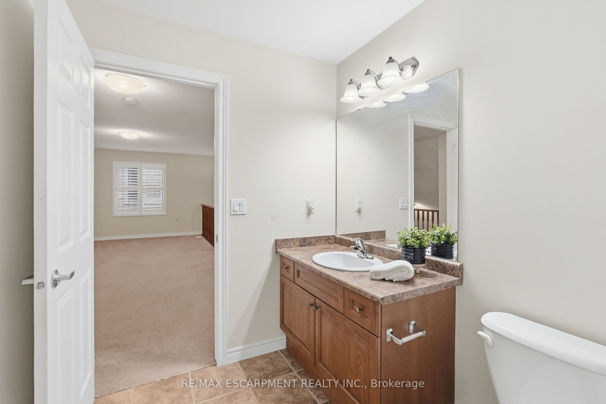 2120 Itabashi Way 252 Property Photo 31