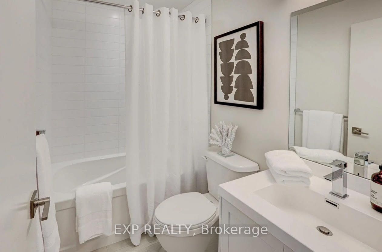 2087 Fairview Street 1007 Property Photo 8