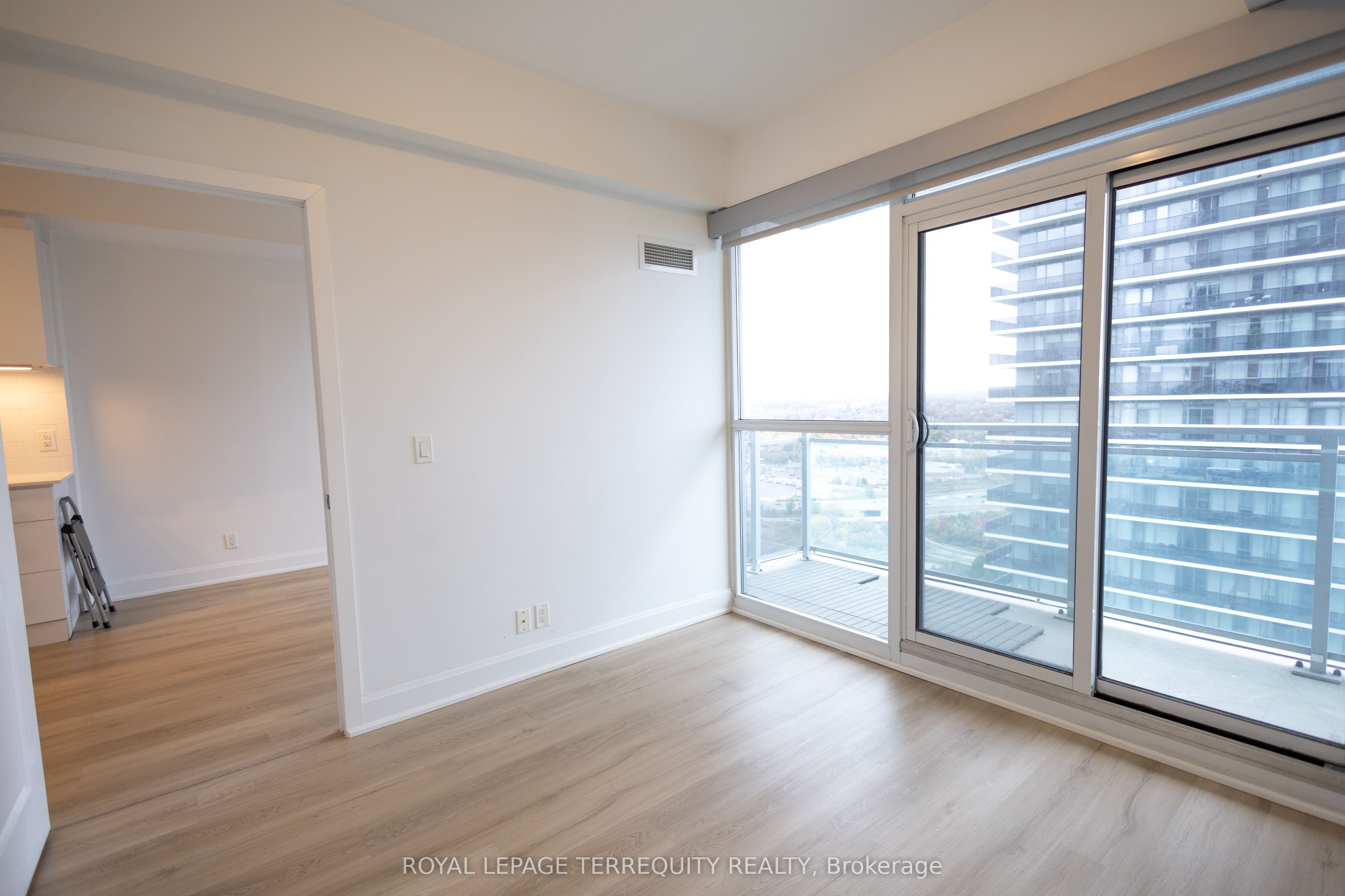 33 Shore Breeze Drive 3006 Property Photo 6