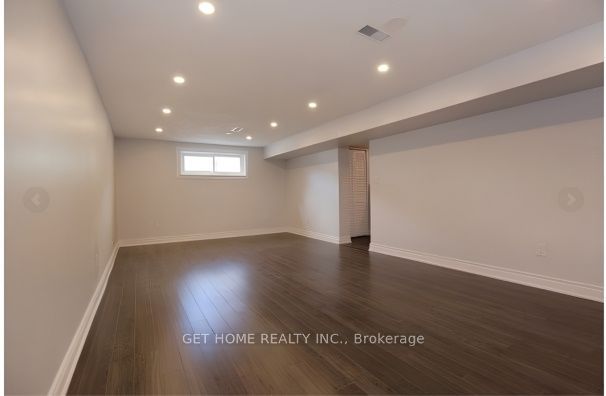 553 Third Line Property Photo 13