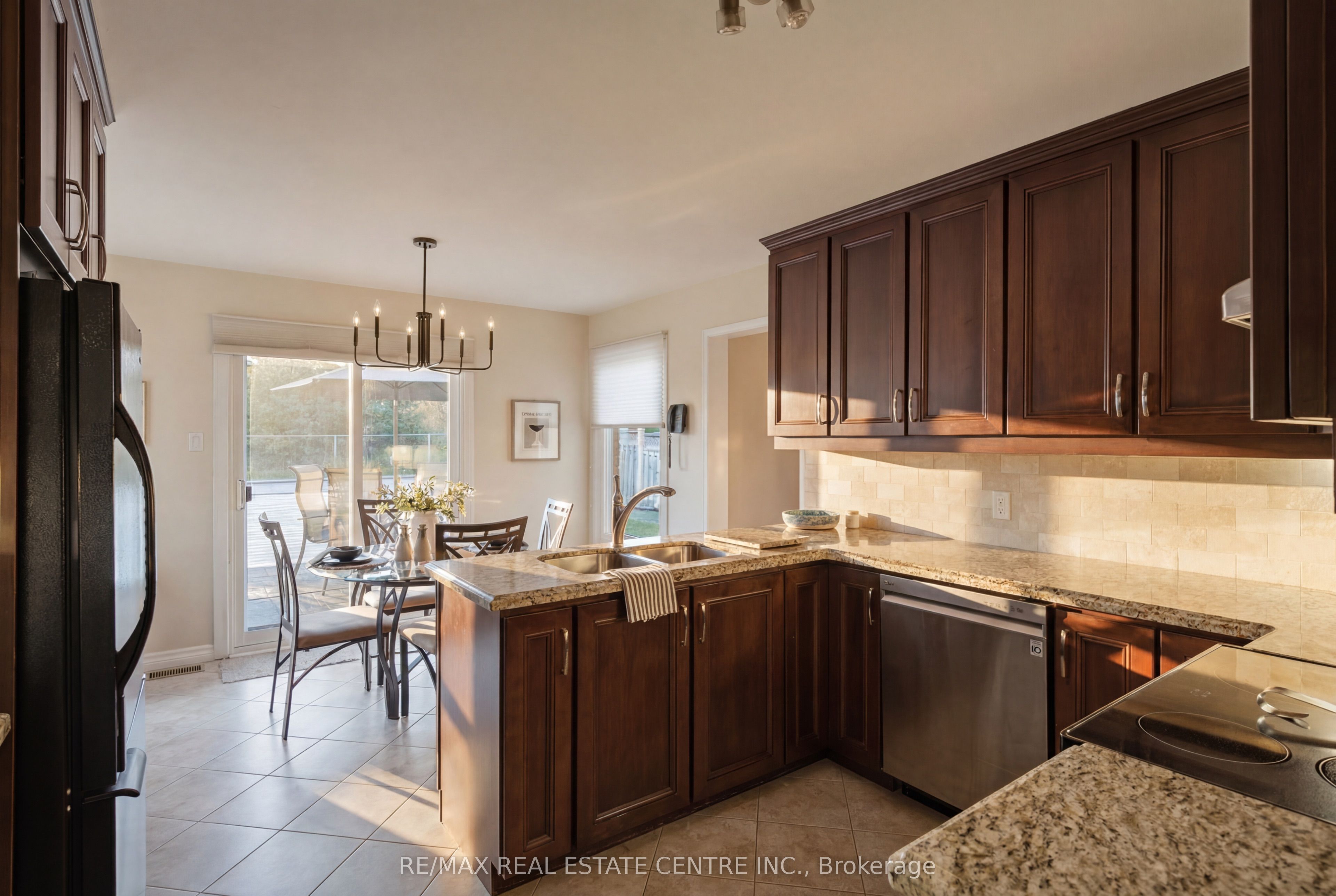 23 Deer Valley Drive Property Photo 13