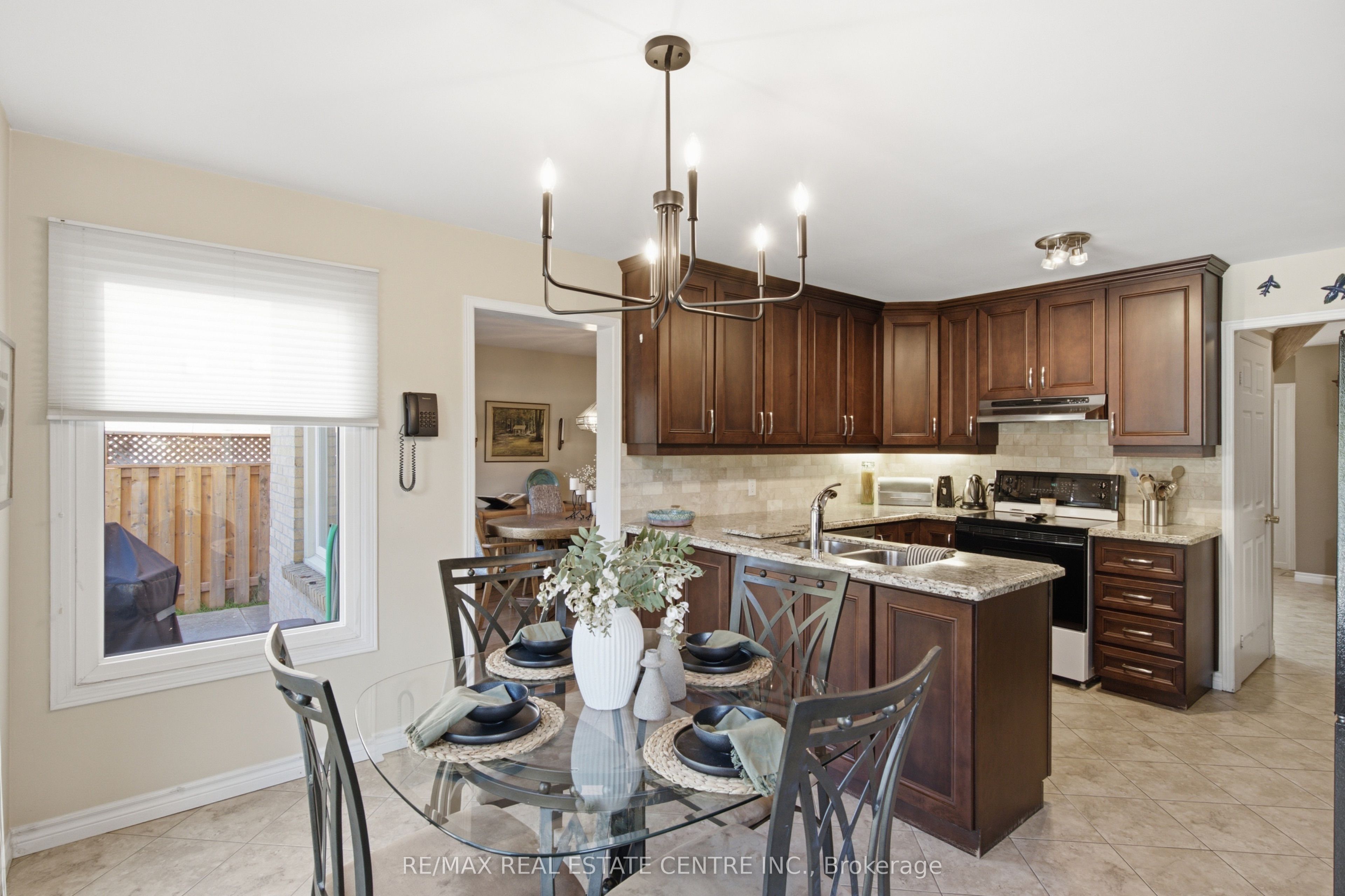 23 Deer Valley Drive Property Photo 14