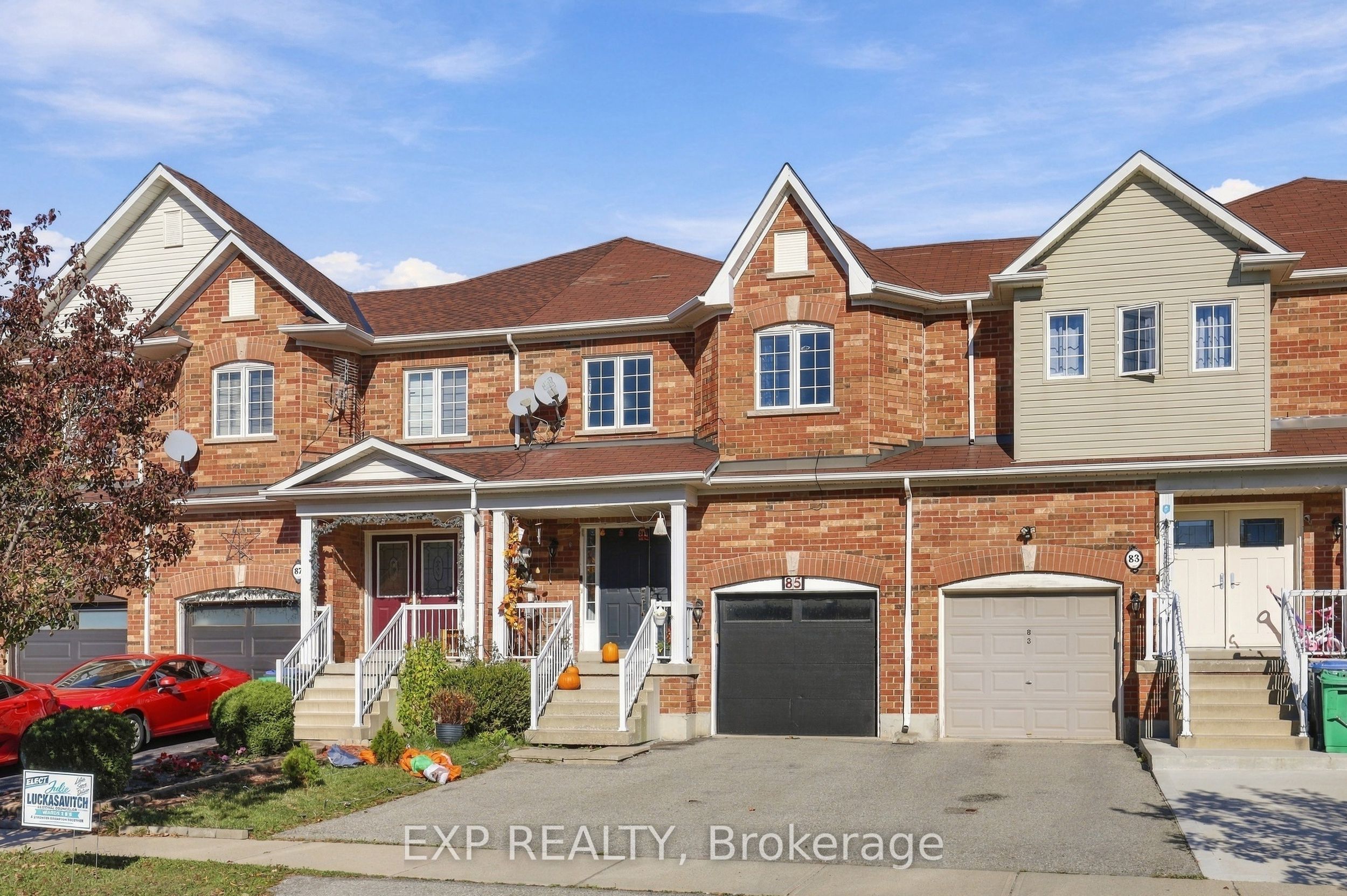 85 Heartview Road Property Photo 1