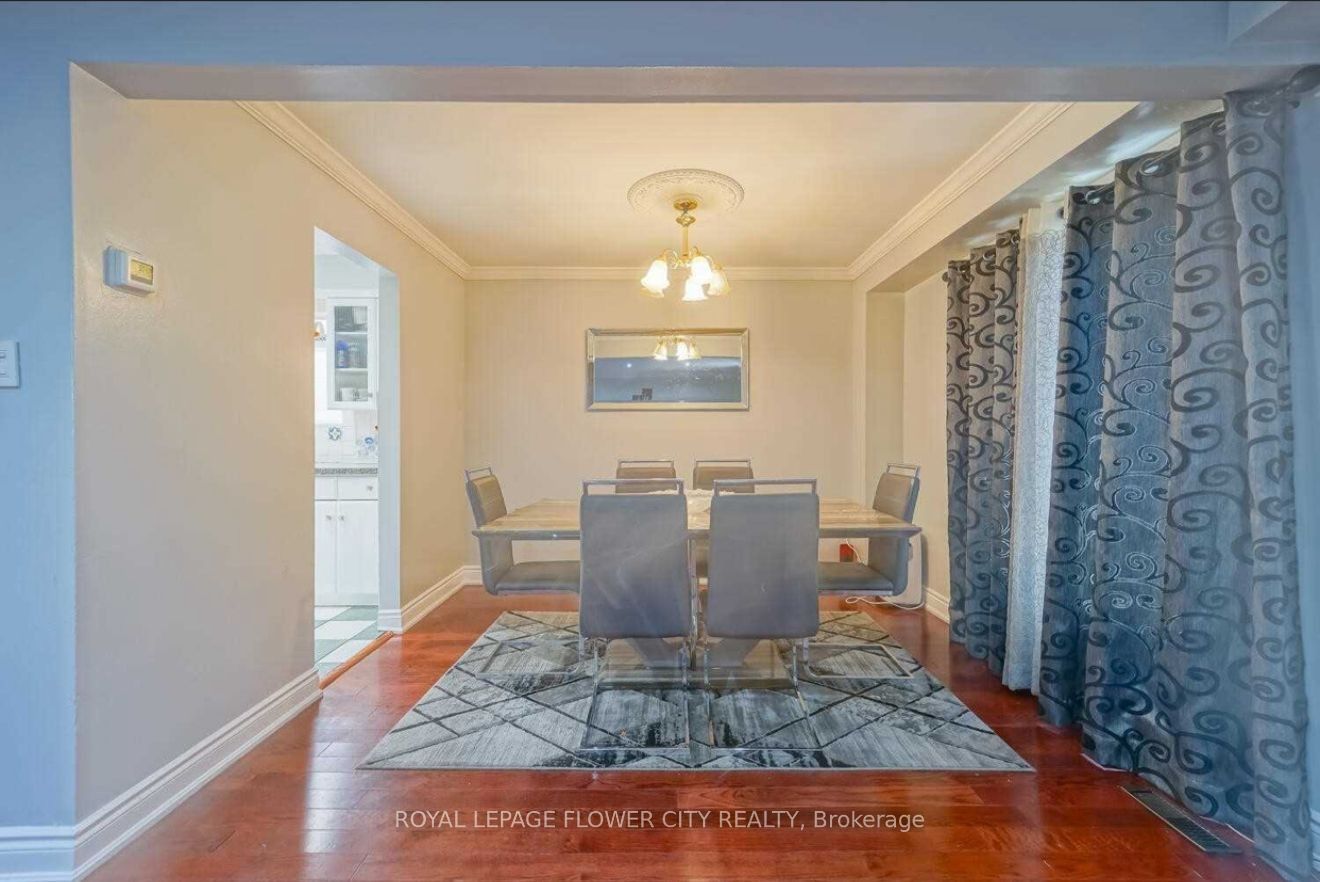 28 Junewood Crescent Property Photo 4