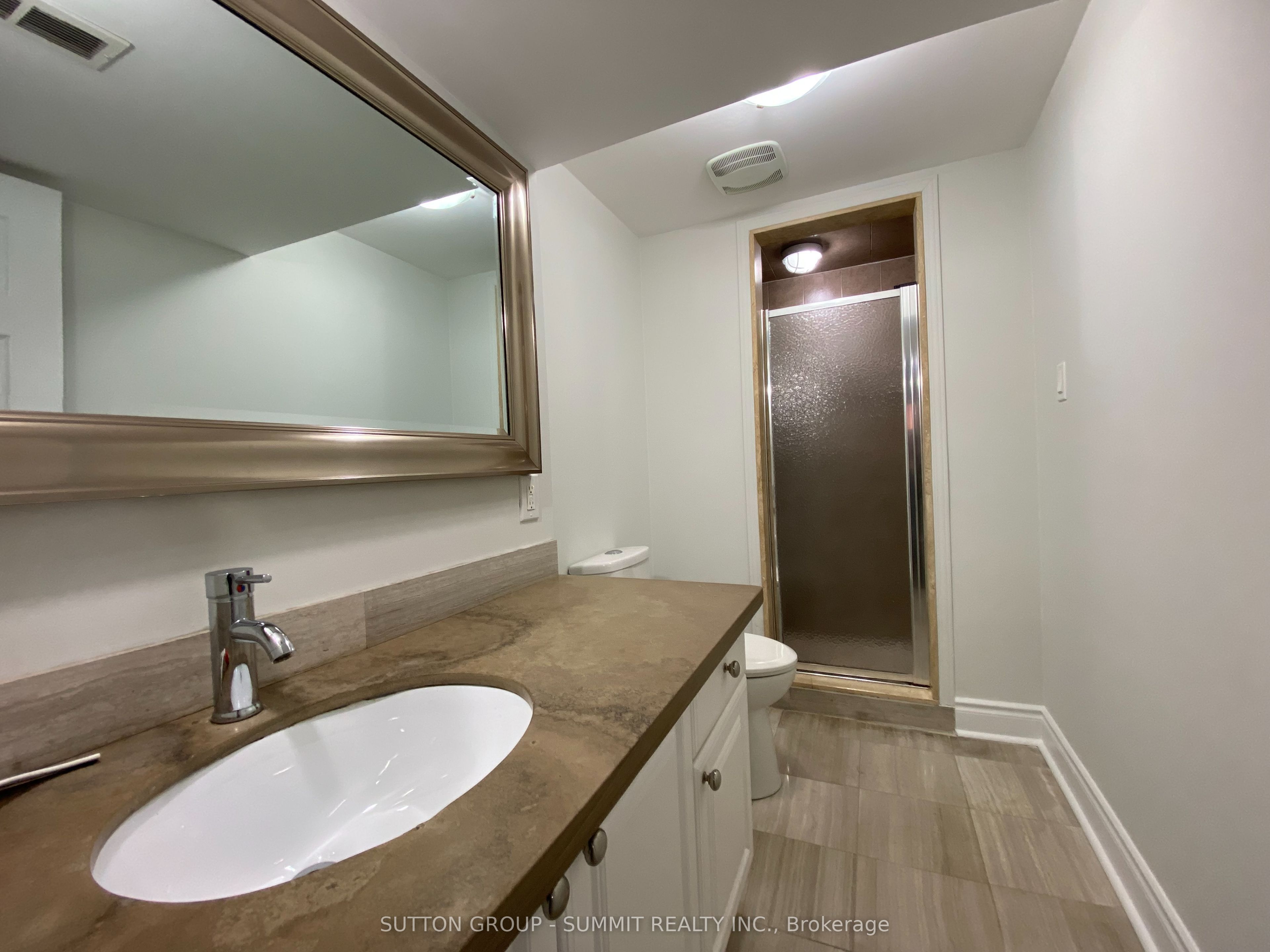 4176 Cawthra Road Property Photo 13