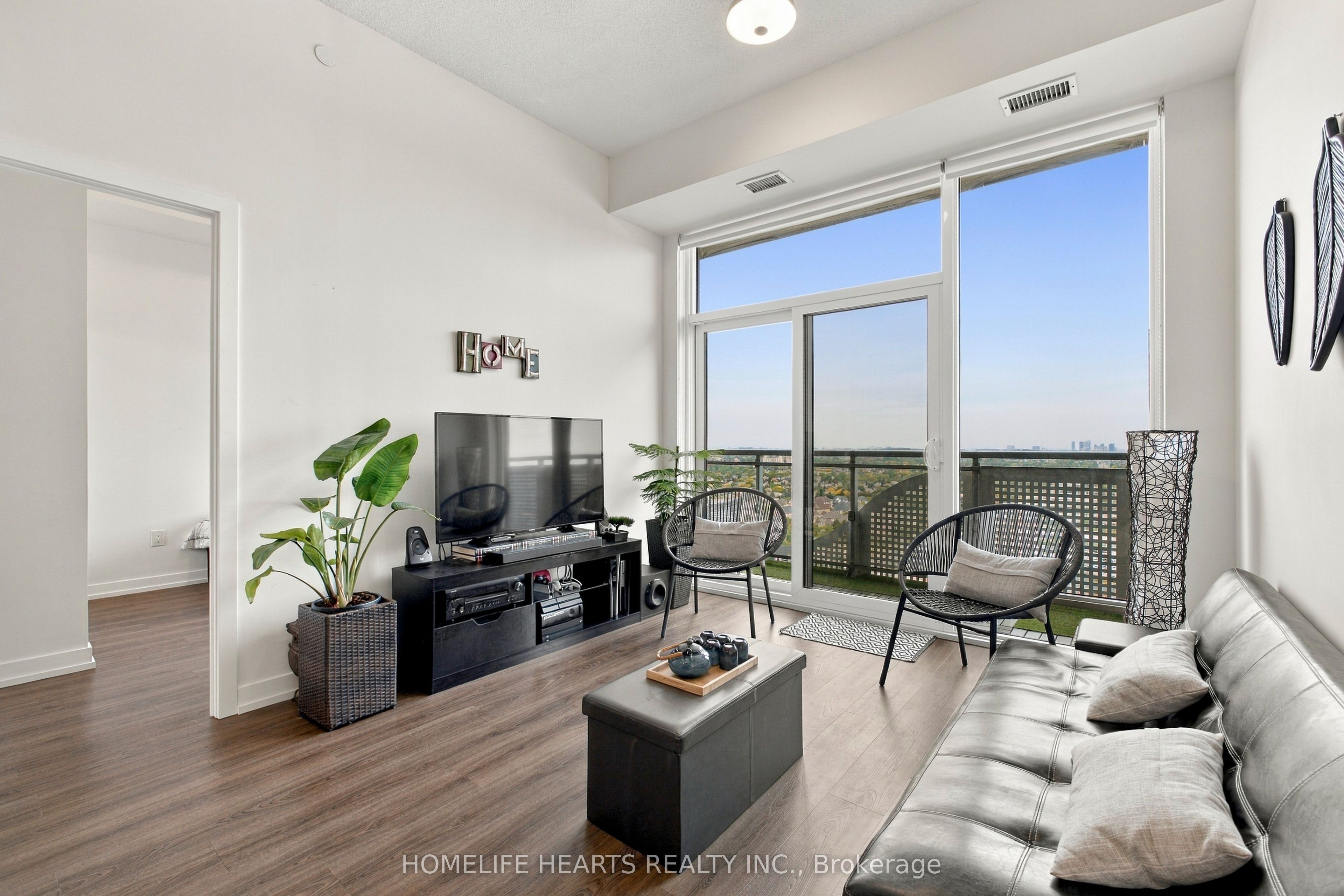 2520 Eglinton Avenue W 1412 Property Photo 19