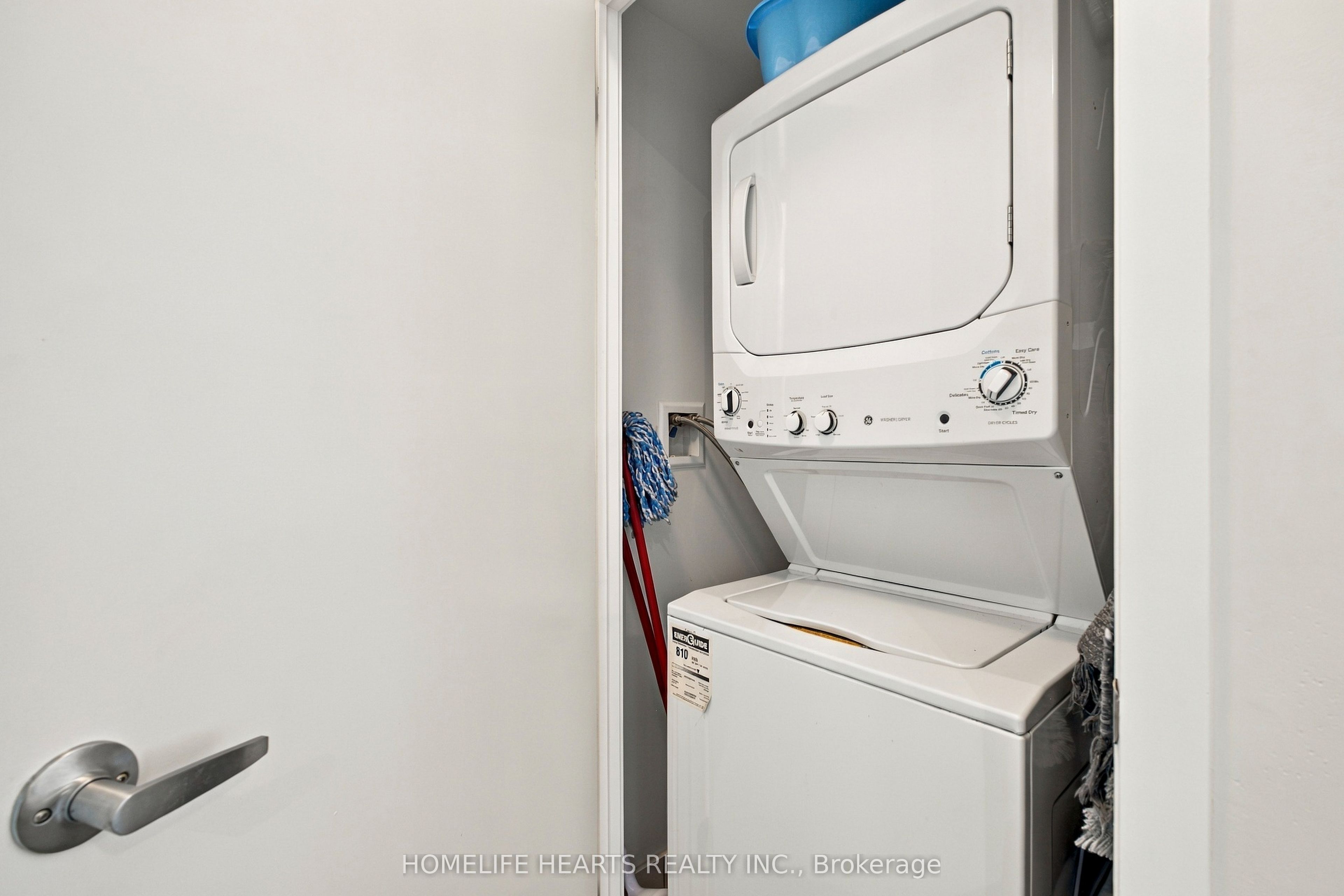 2520 Eglinton Avenue W 1412 Property Photo 31