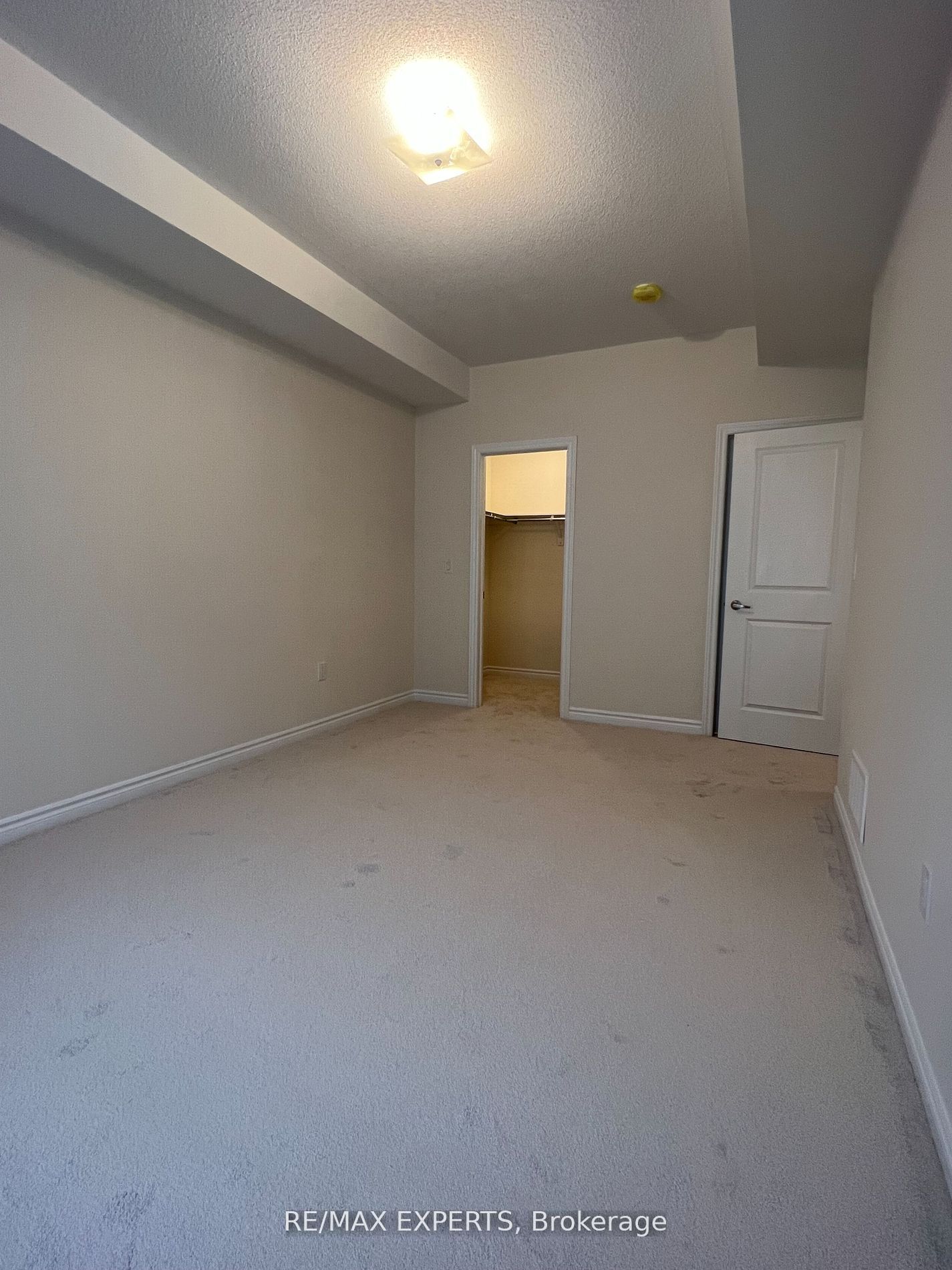 50 Halliford Place 608 Property Photo 16