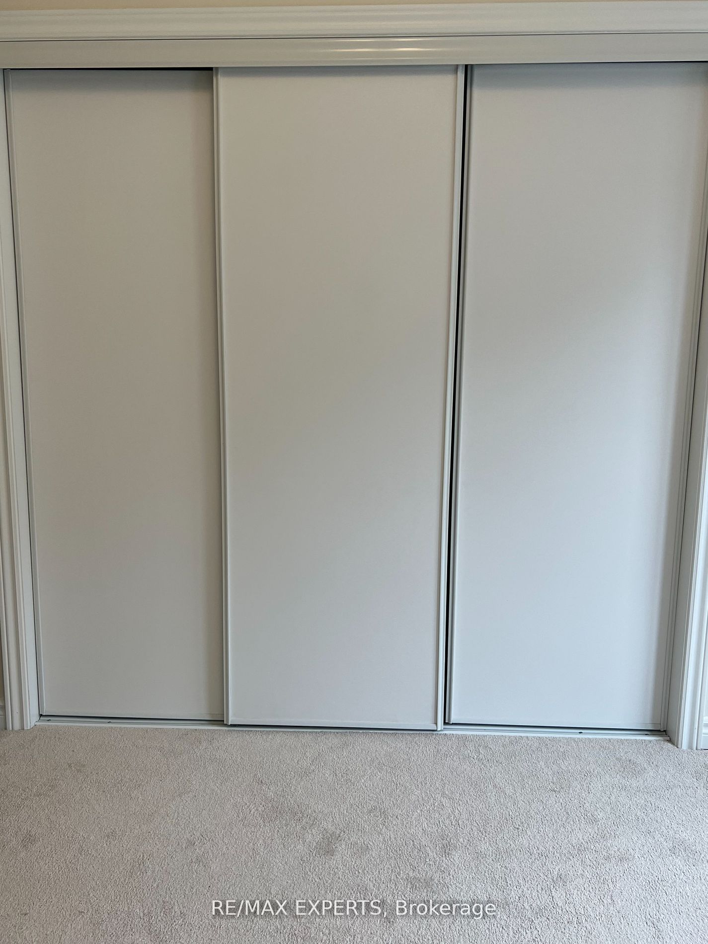 50 Halliford Place 608 Property Photo 28