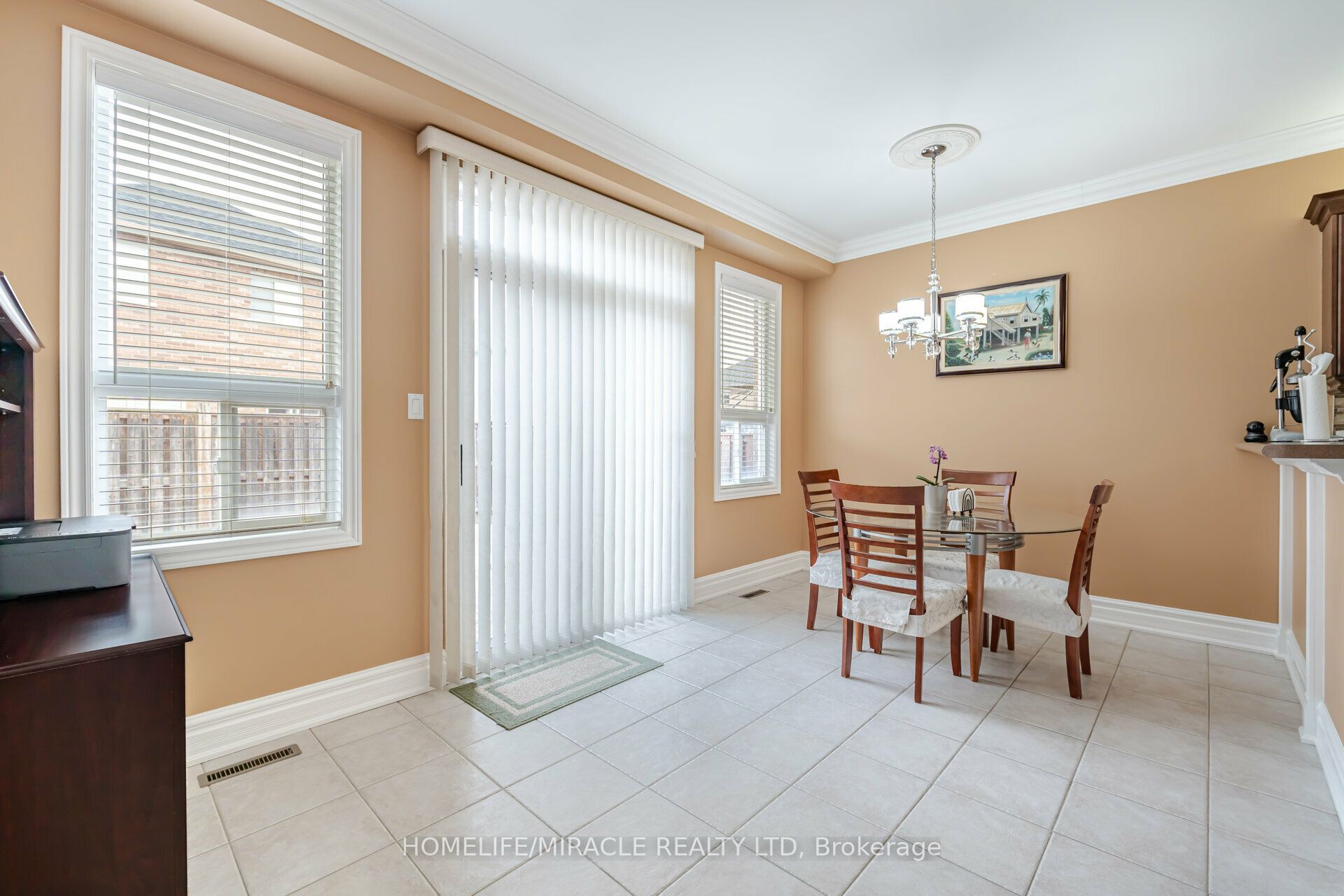 21 Summershade Street Property Photo 15