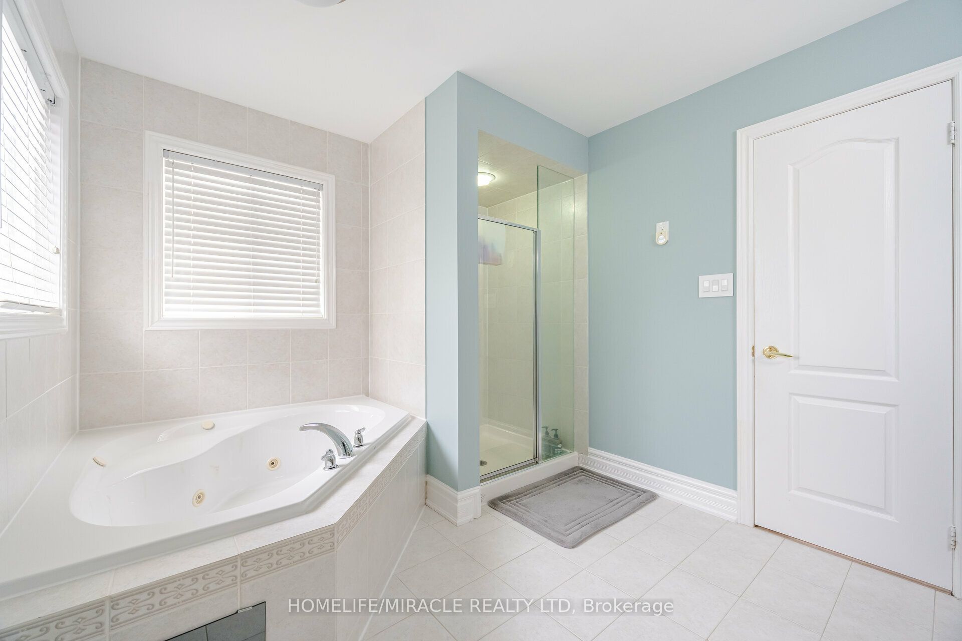 21 Summershade Street Property Photo 27