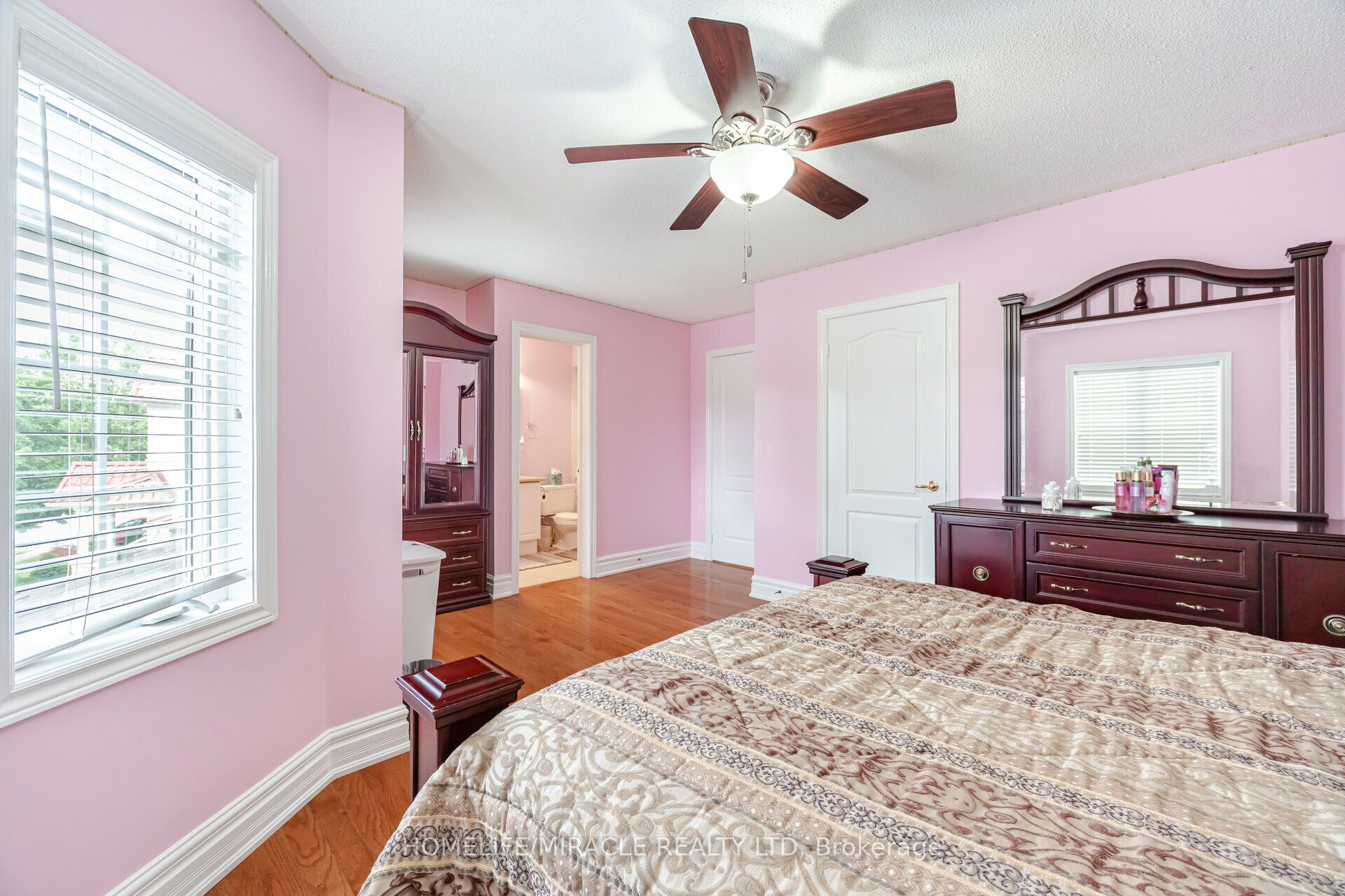 21 Summershade Street Property Photo 29