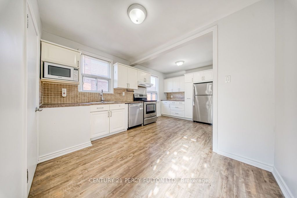 12 Silvercrest Avenue Property Photo 12