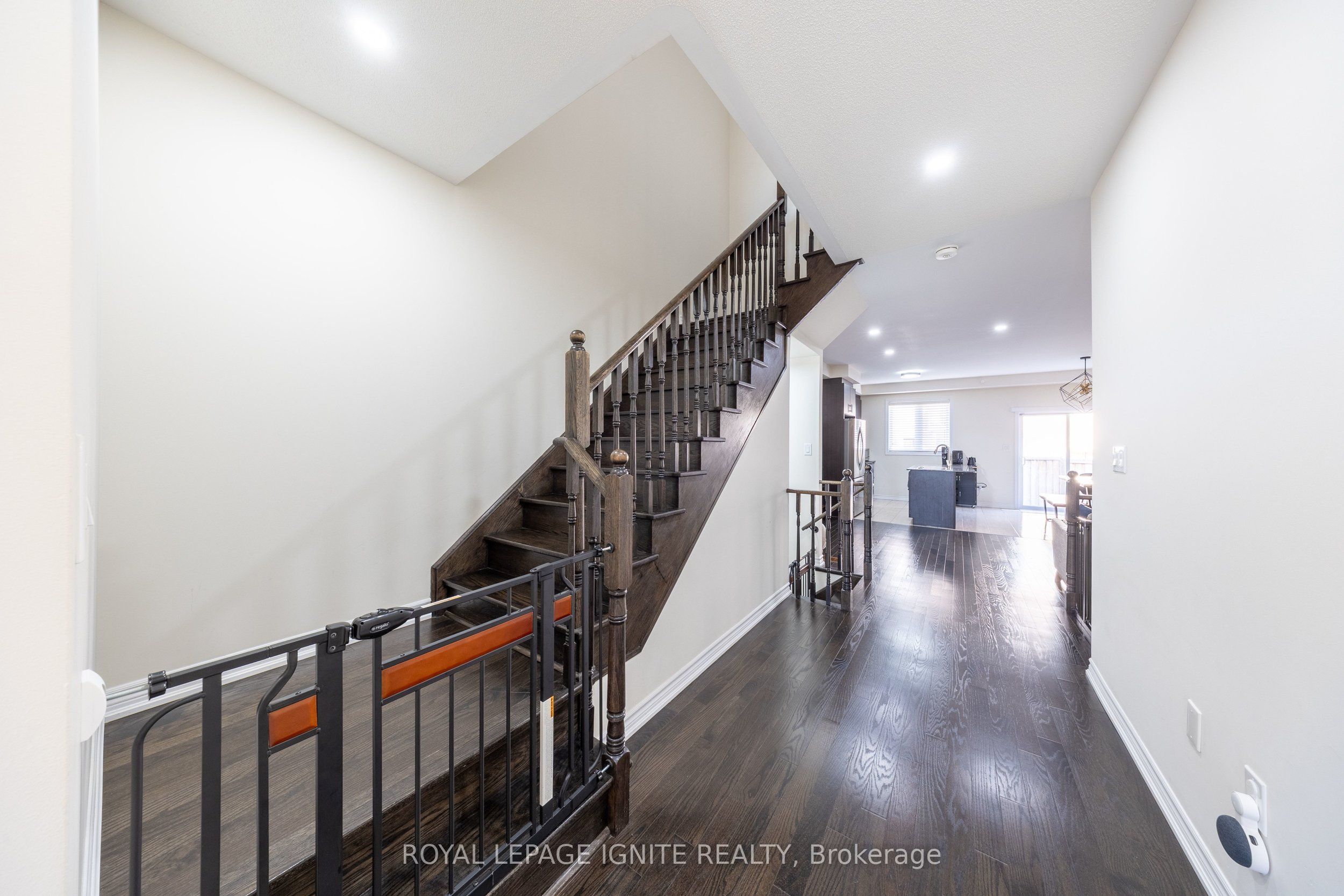 21 Sail Road Property Photo 7