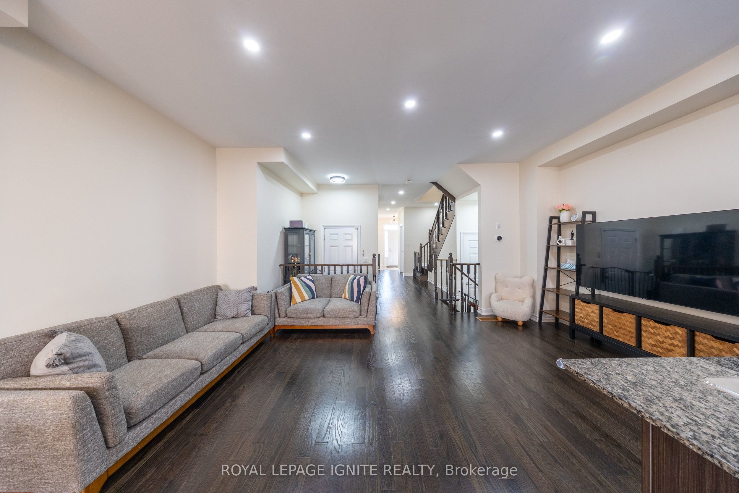 21 Sail Road Property Photo 15