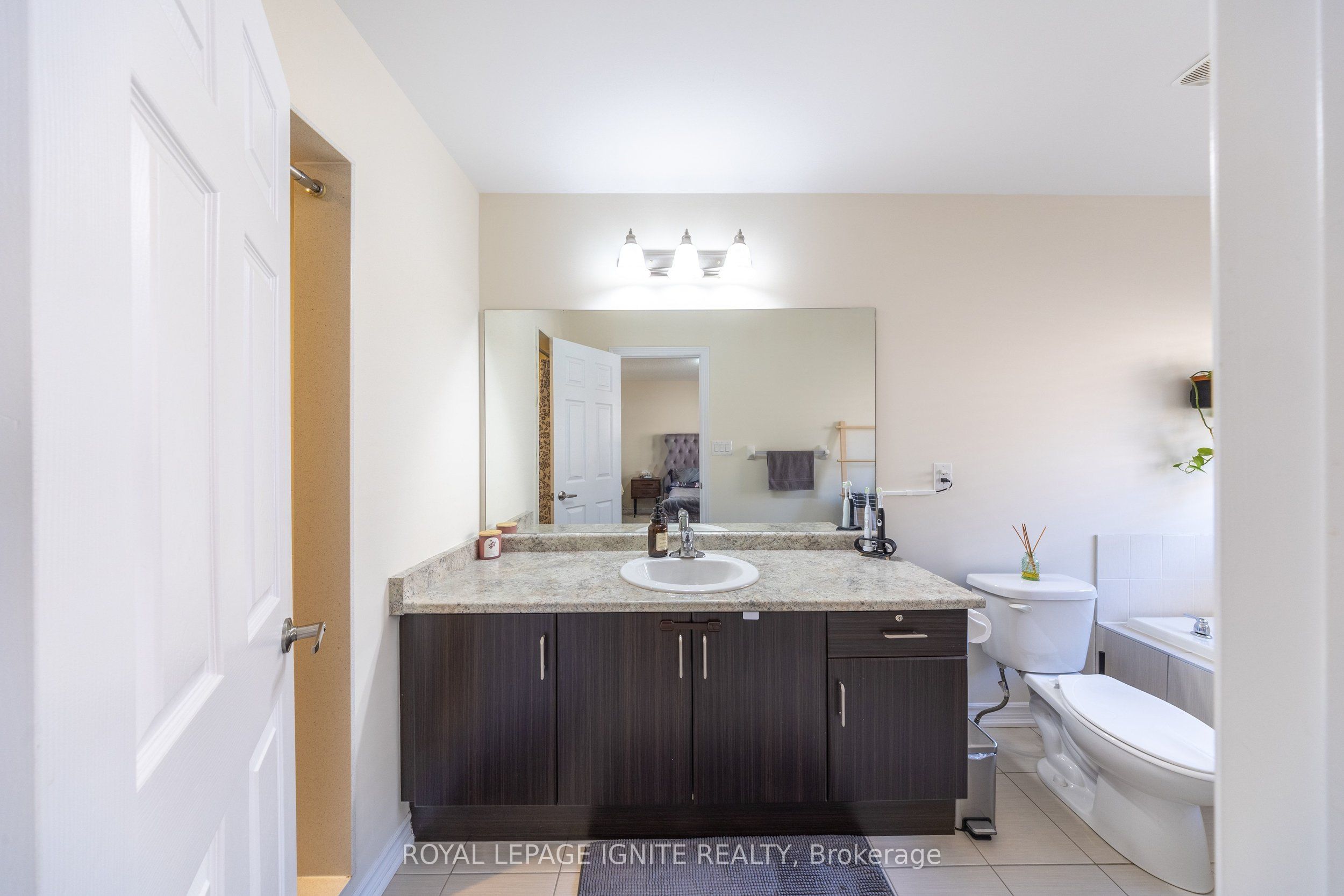 21 Sail Road Property Photo 25
