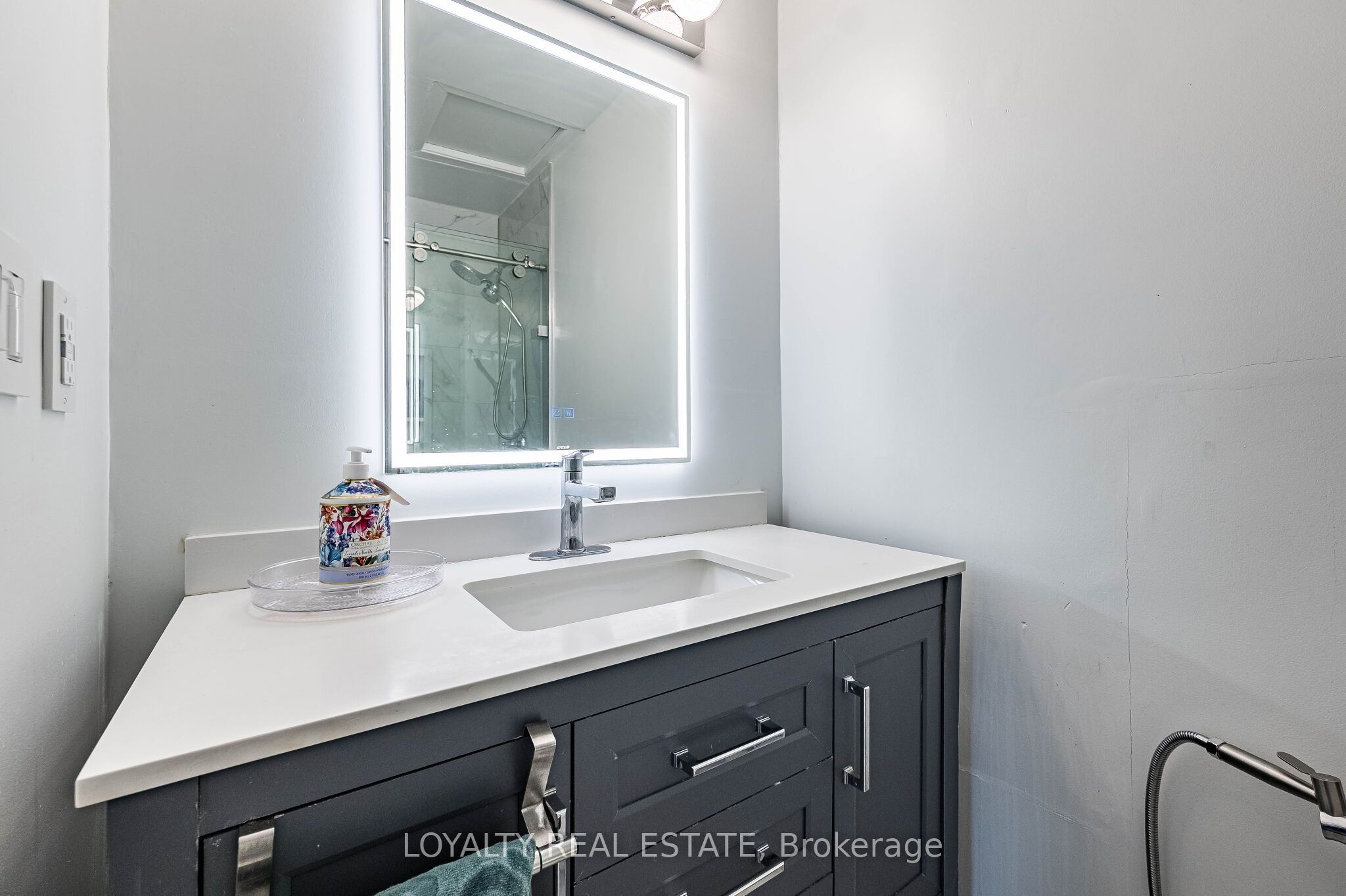 52 Newcastle Crescent Property Photo 18