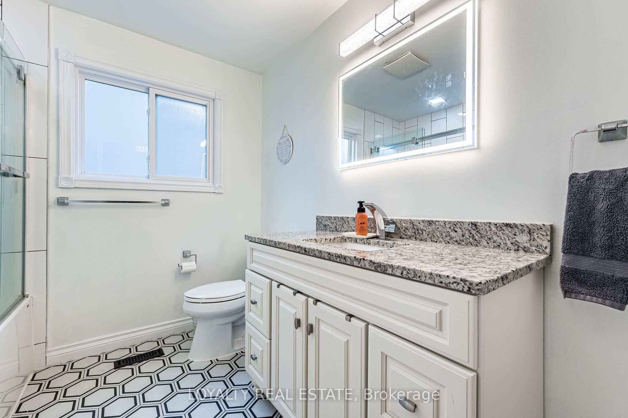52 Newcastle Crescent Property Photo 22