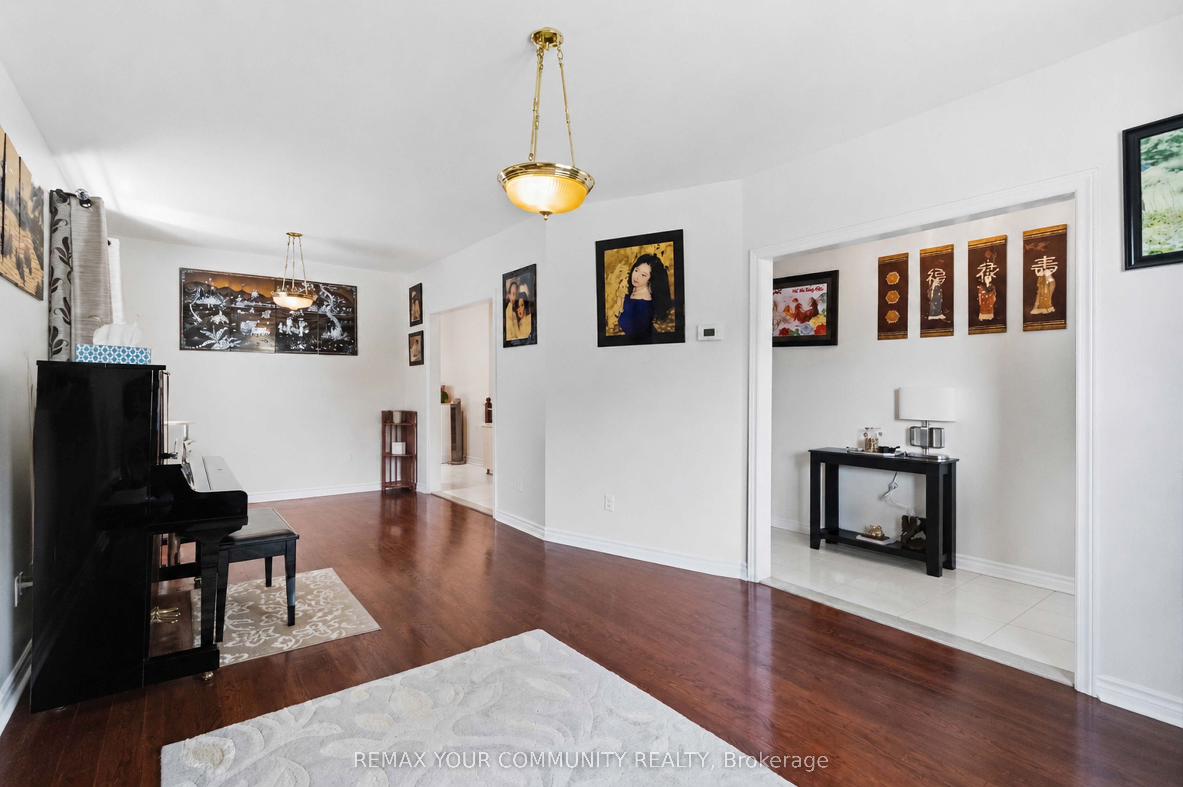 32 Kirknewton Road Property Photo 6