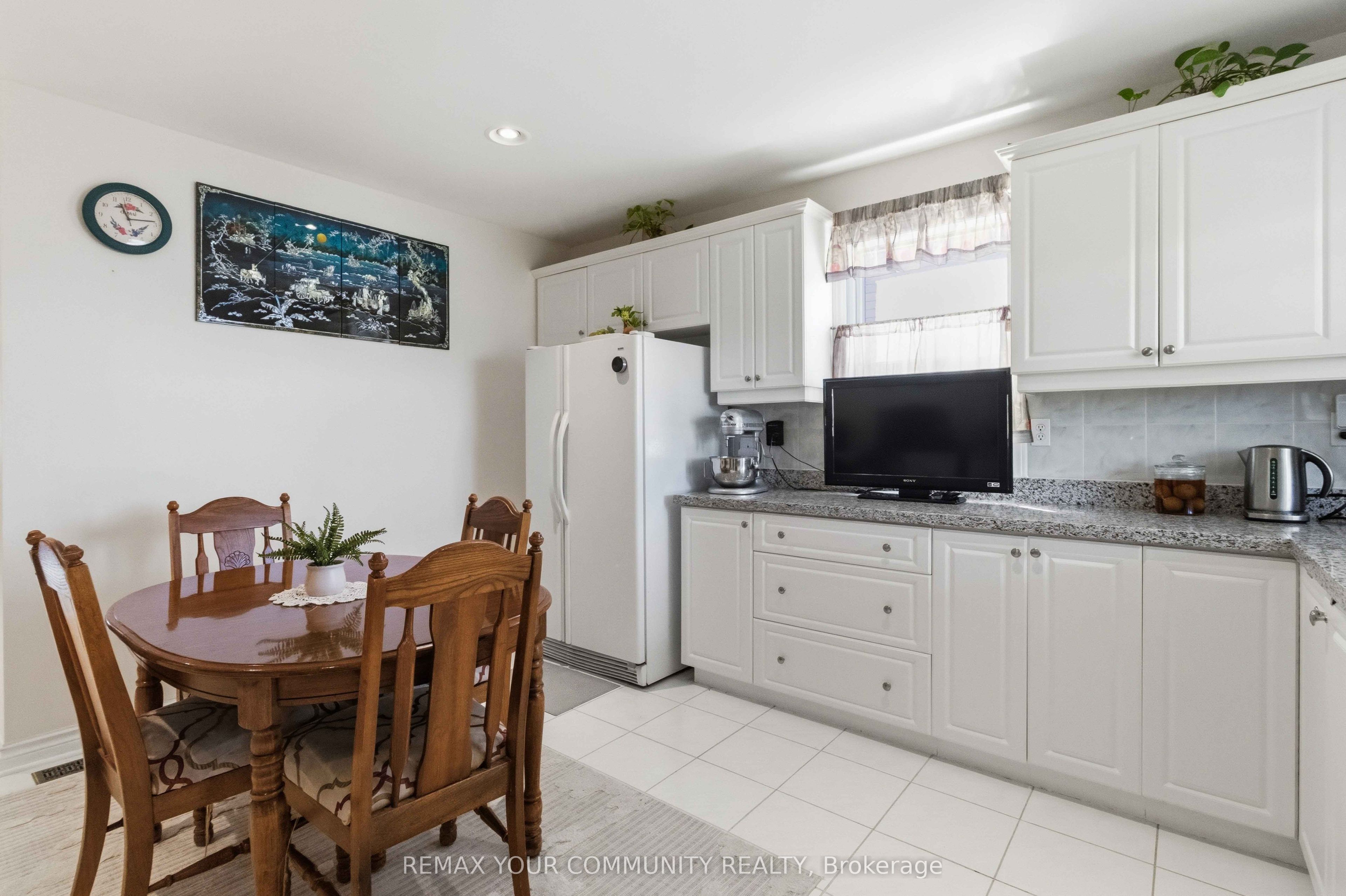 32 Kirknewton Road Property Photo 8