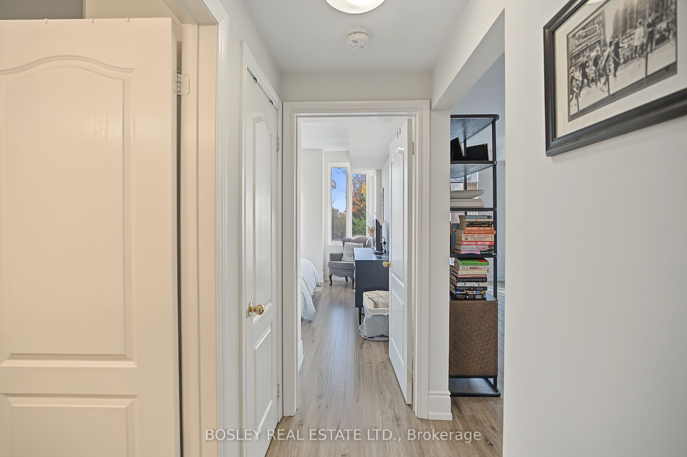 3531 Lake Shore Boulevard W 210 Property Photo 10