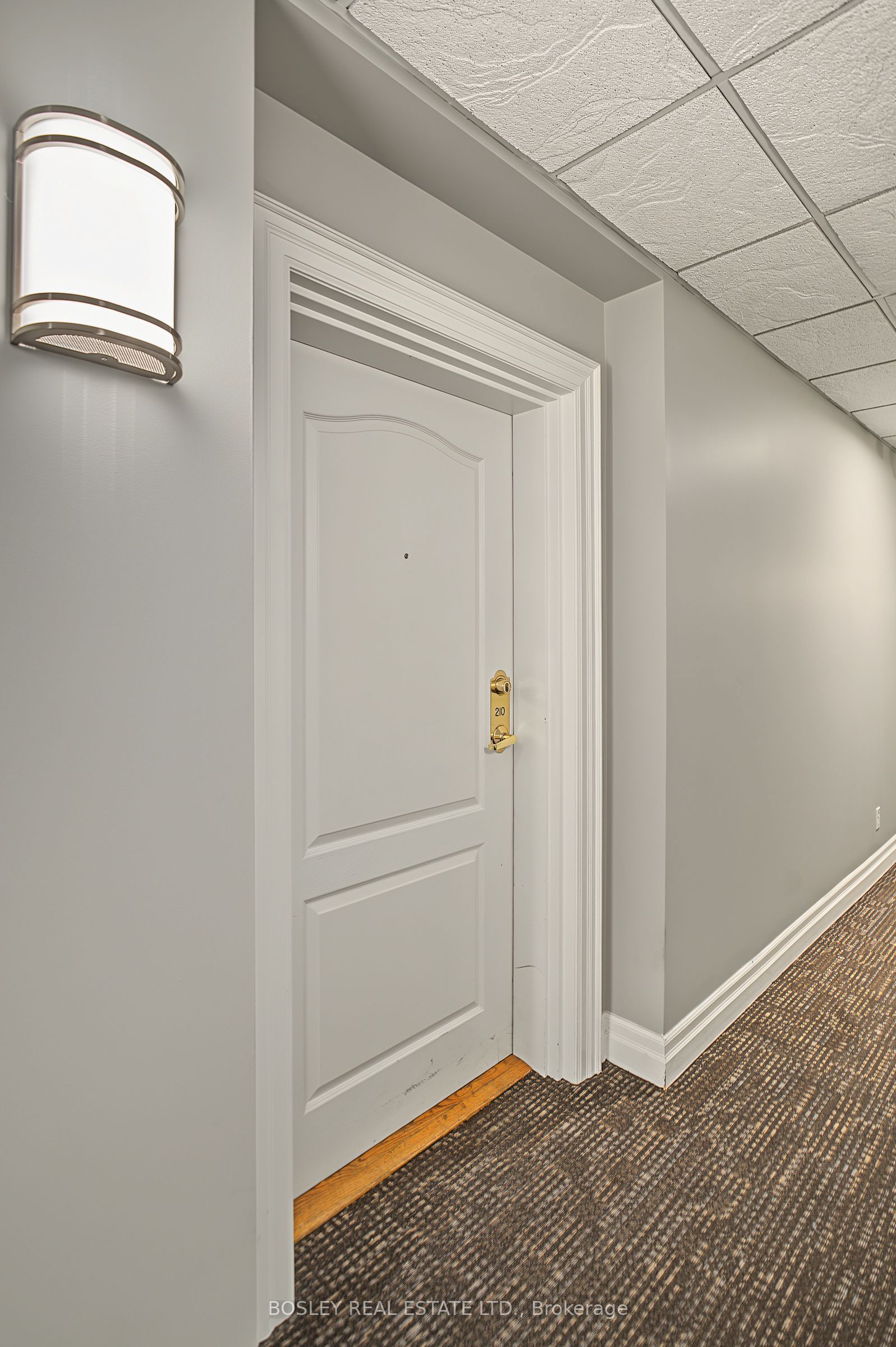 3531 Lake Shore Boulevard W 210 Property Photo 17