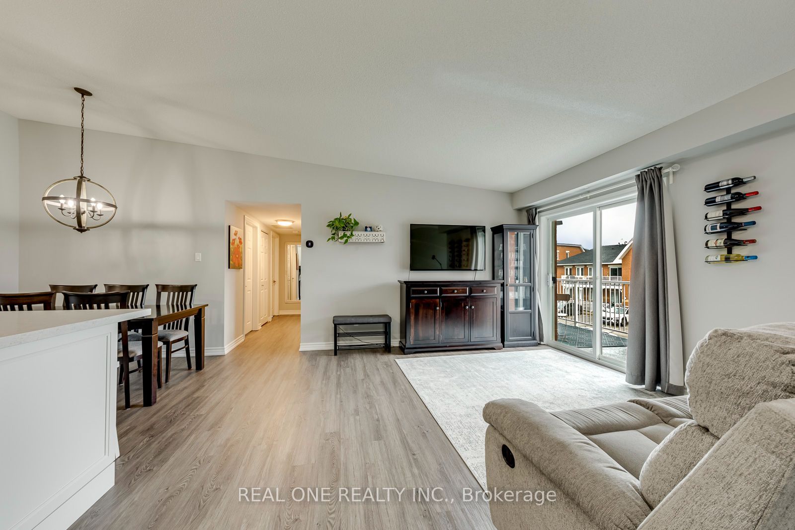 1701 Lampman Avenue 707 Property Photo 14