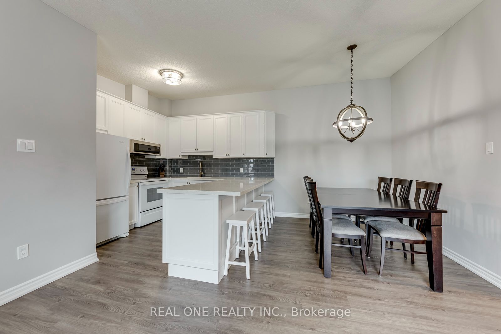 1701 Lampman Avenue 707 Property Photo 16