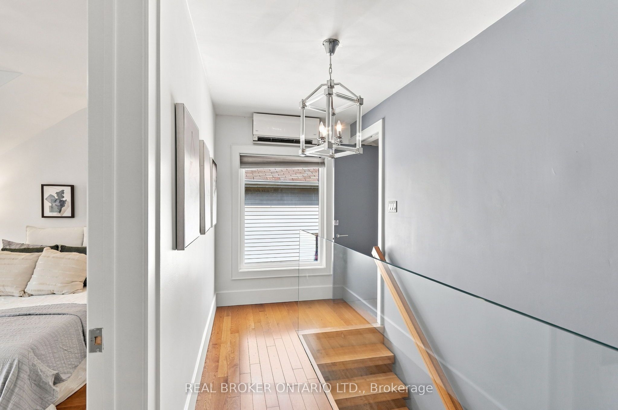 671 Scarlett Road Main Property Photo 15