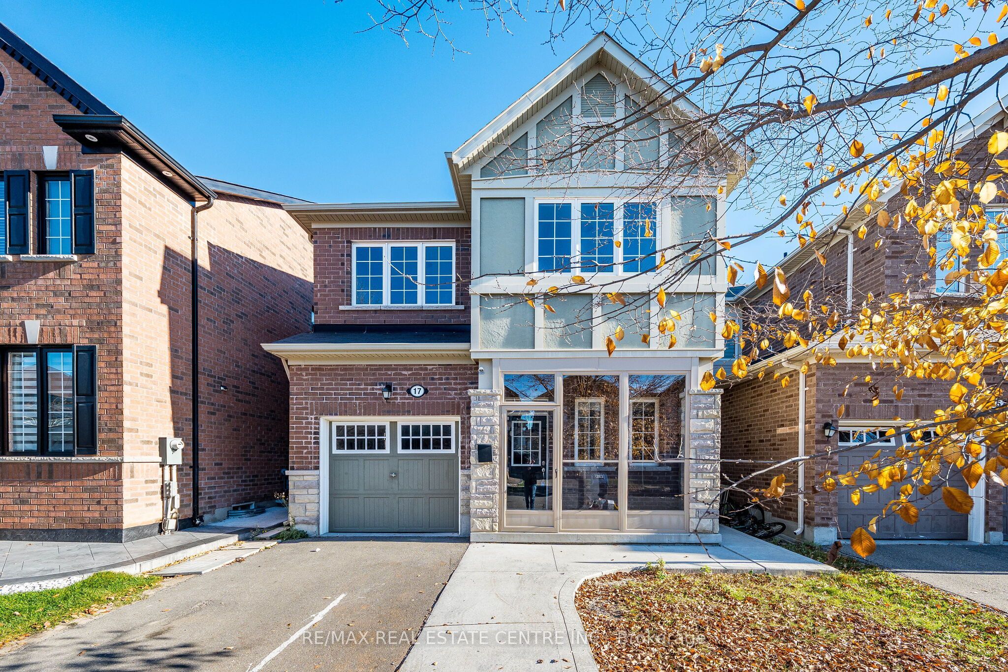 17 Feeder Street Property Photo 1