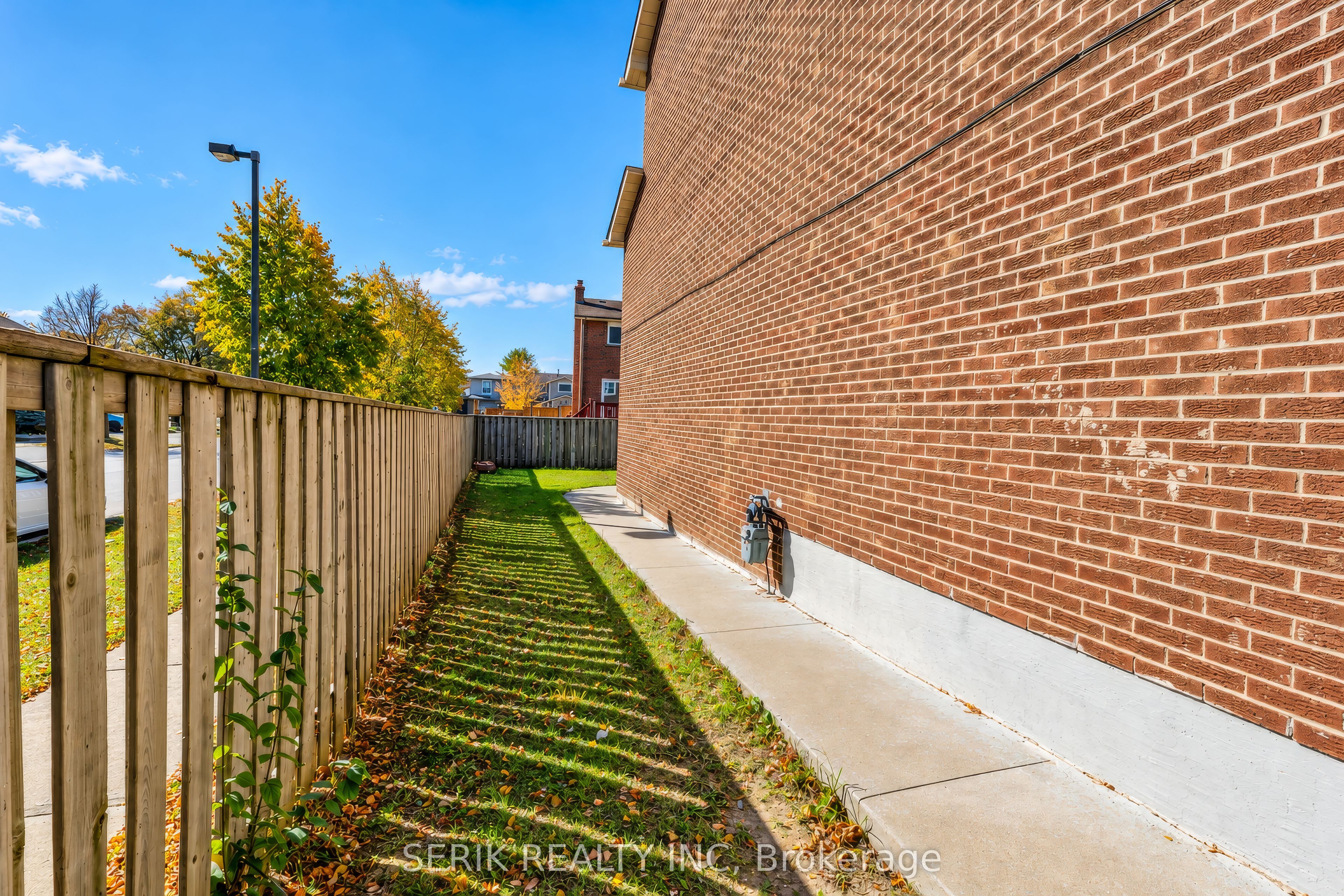 2 Rusthall Way Property Photo 34