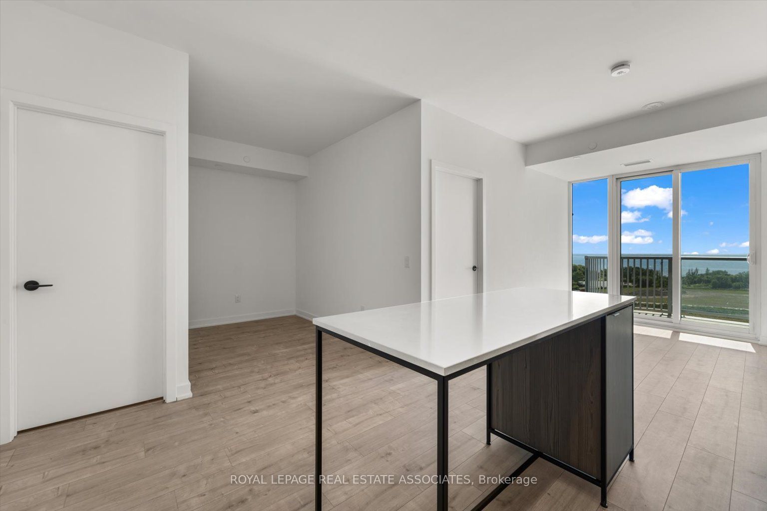 220 Missinnihe Way 1309 Property Photo 12